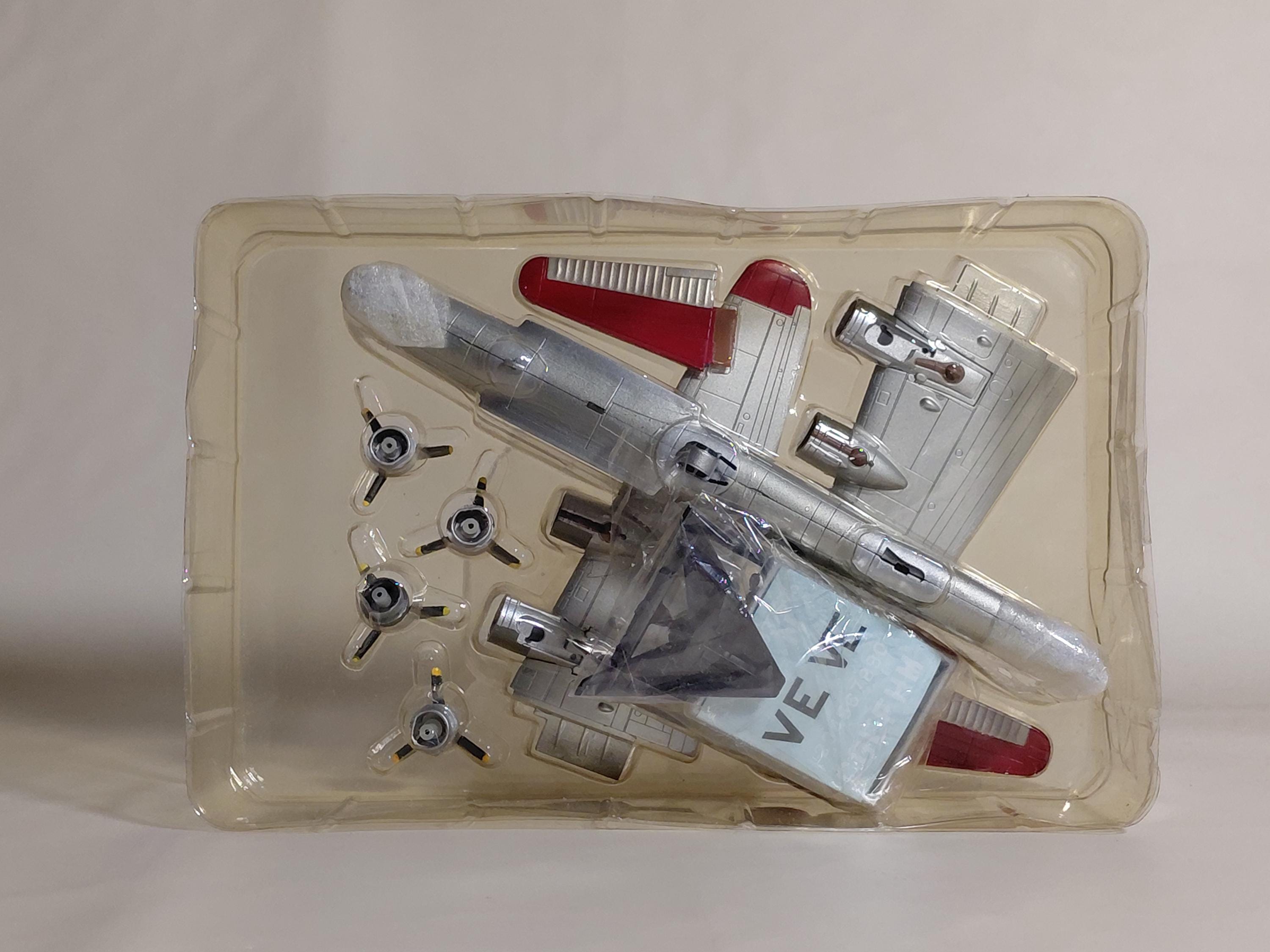 F-toys Large Aircraft(Heavy Bomber) Collection 1/144 B-17G Flying Fortress #2B No. 532 Bombing Squadron 2