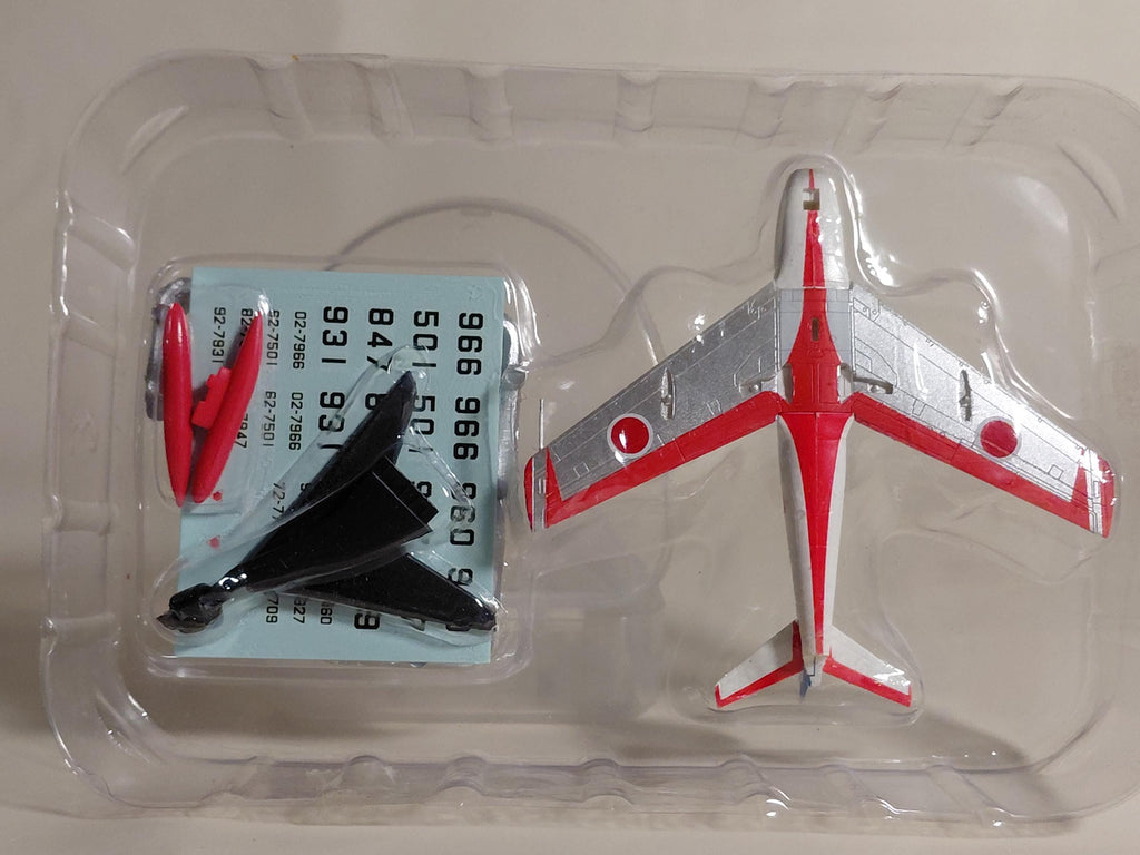 F-toys 1/144 Blue Impulse #3 F-86F (1964-1981)
