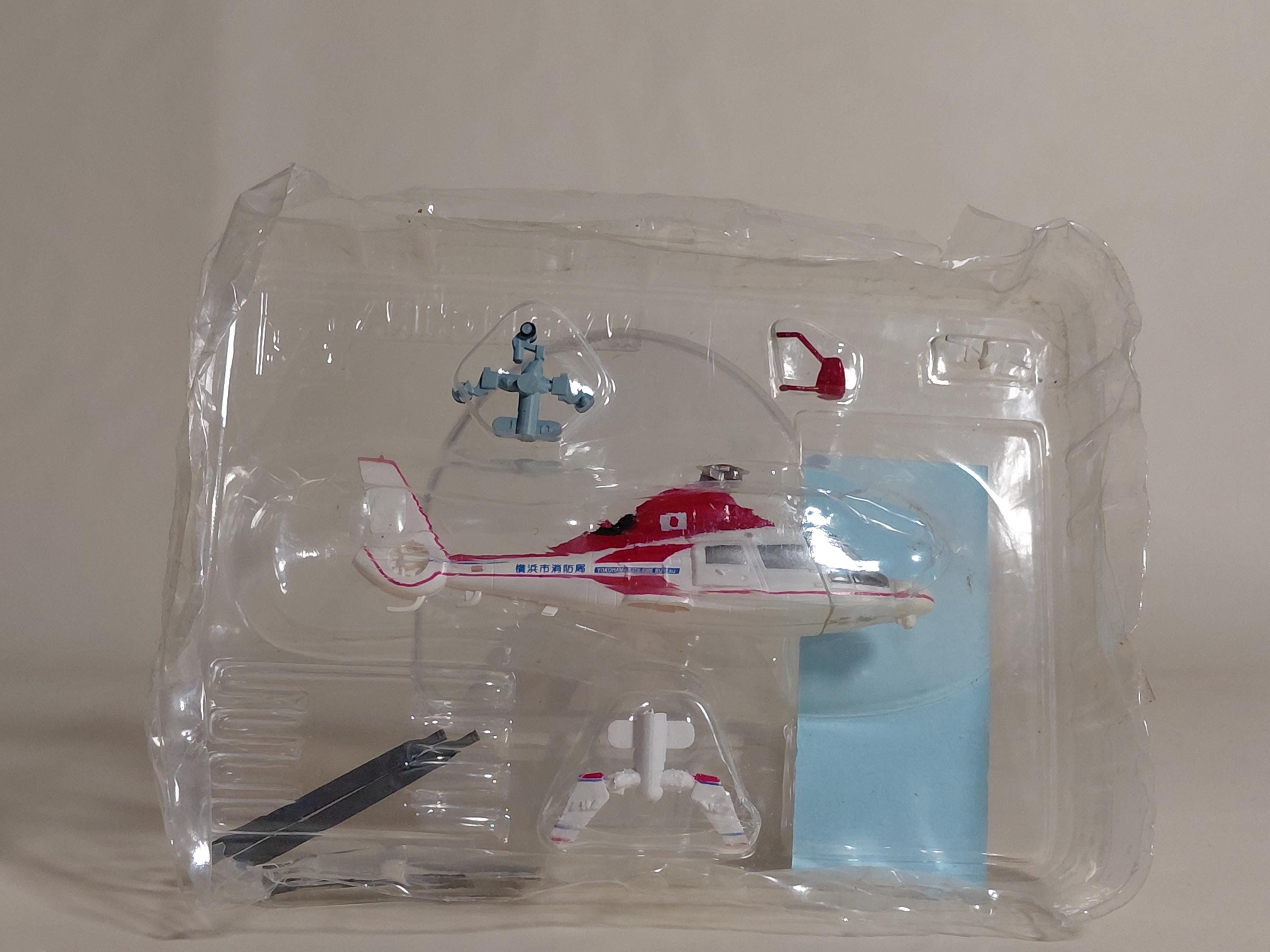 1/144 F-toys Eurocopter AS365 "Dolphin" Heliborne Collection 3 #3b
