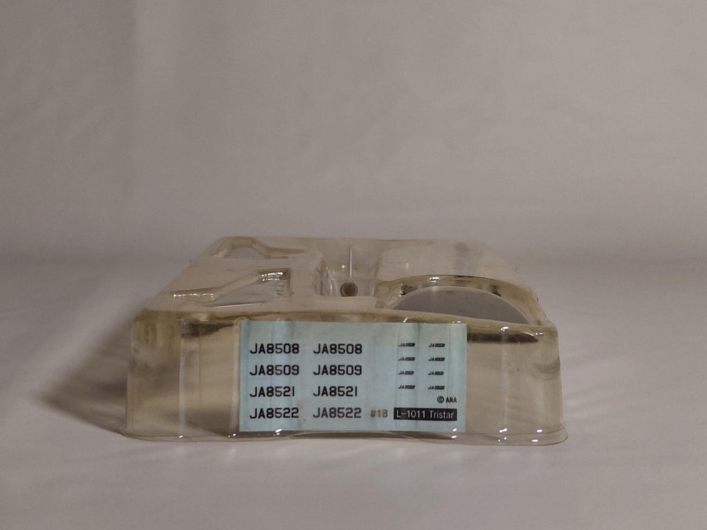 F-Toys 1/500 "ANA Wing Collection 3" [L-1011 Triton Blue Paint]