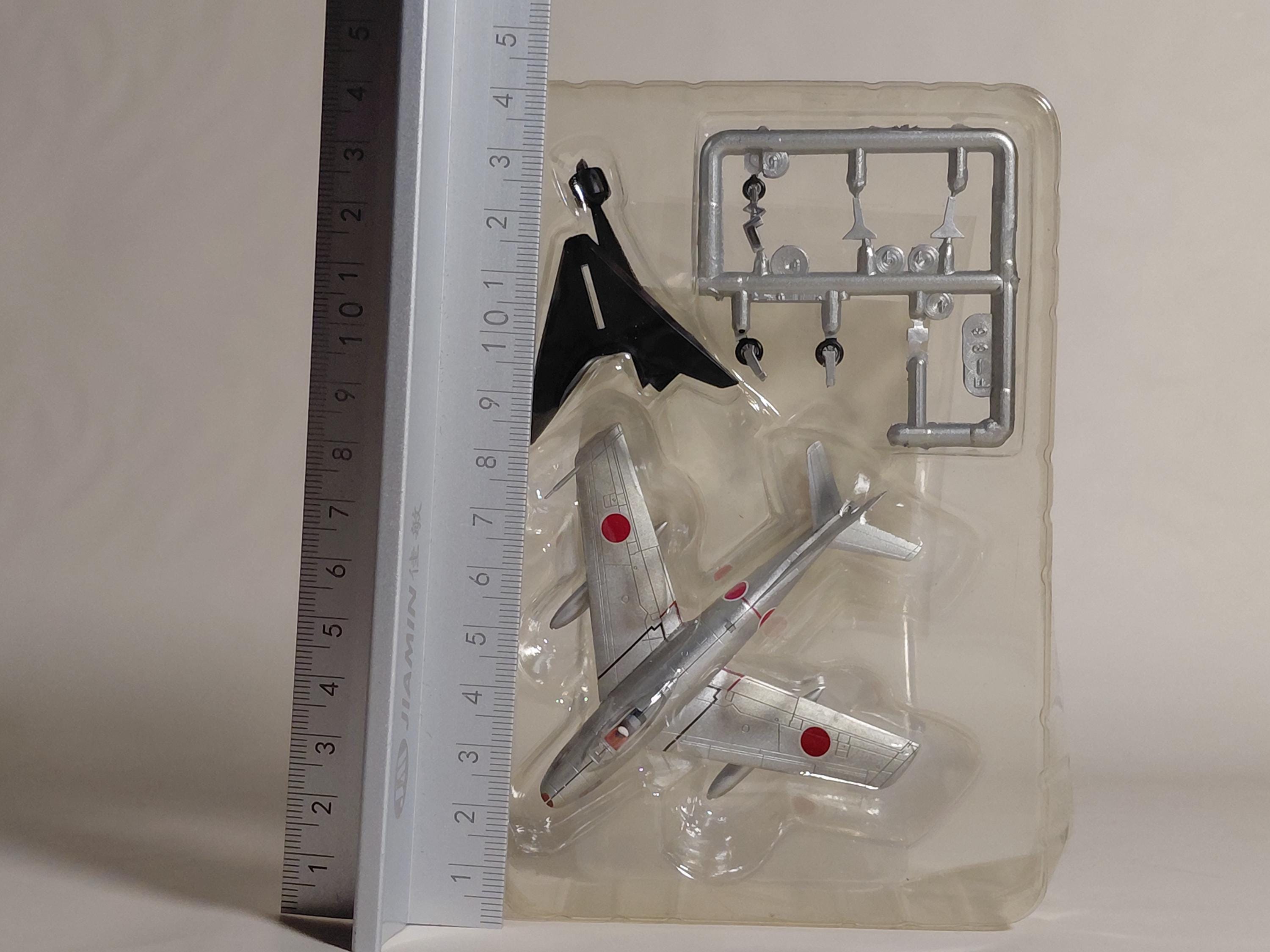 F-toys 1/144 JASDF Collection 2 F-86F Air Self-Defense Force Komaki Base 8Th Squadron