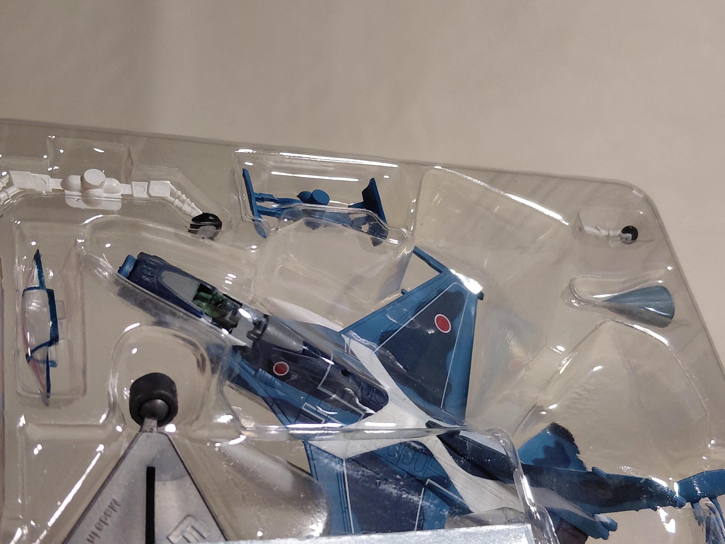 F-toys 1/144 JASDF F-2A 50th Anniversary Painted Aircraft Secret