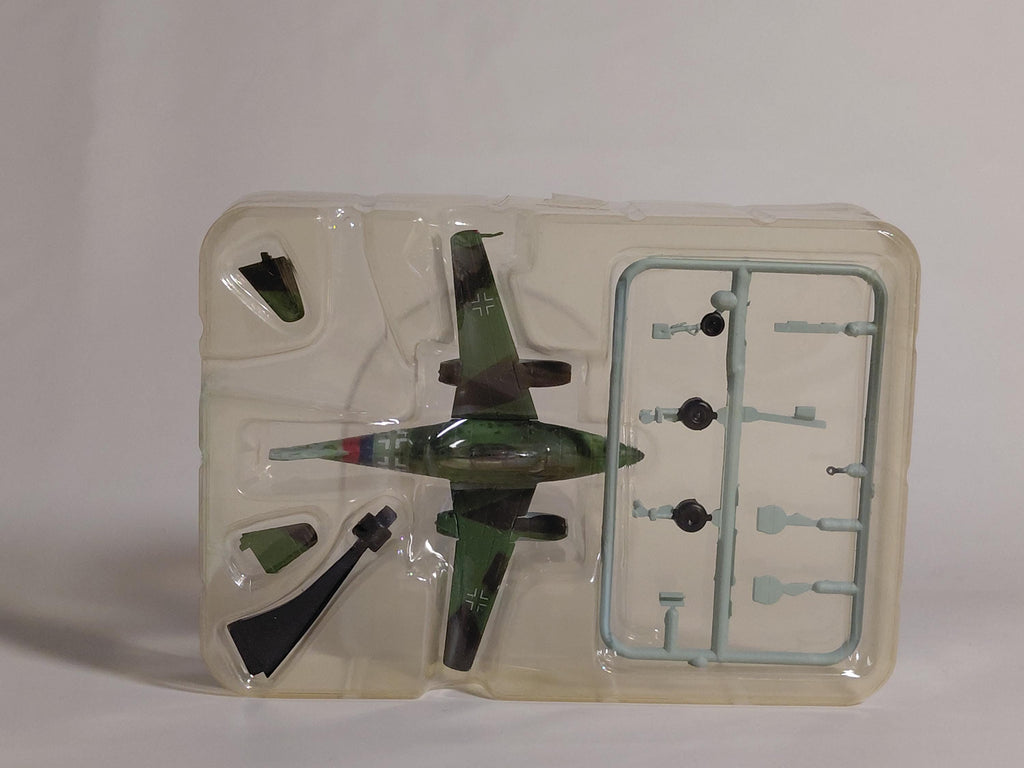 1/144 F-Toys Messerschmitt Me262A Early Jet Collection #2b