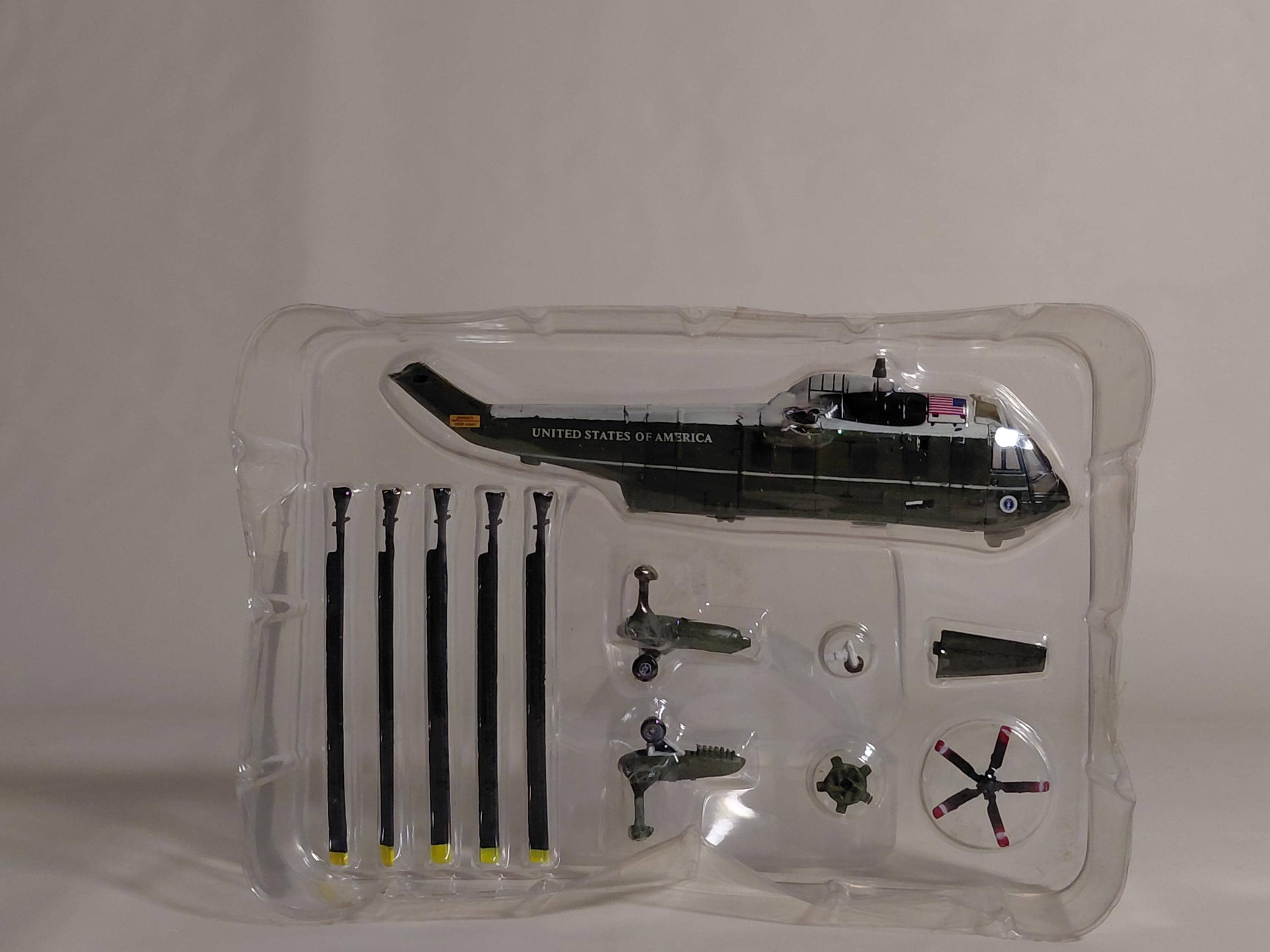 1/144 F-toys VH-3D Seaking "Marine One" U.S.Army vip Transport Helicopter #sp