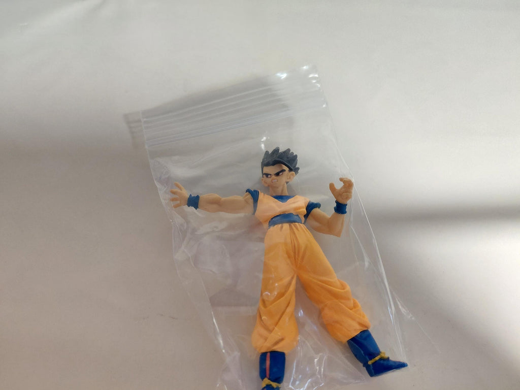 Bandai Dragonball Z HG Gashapon P17 Mini Figure Son Gohan