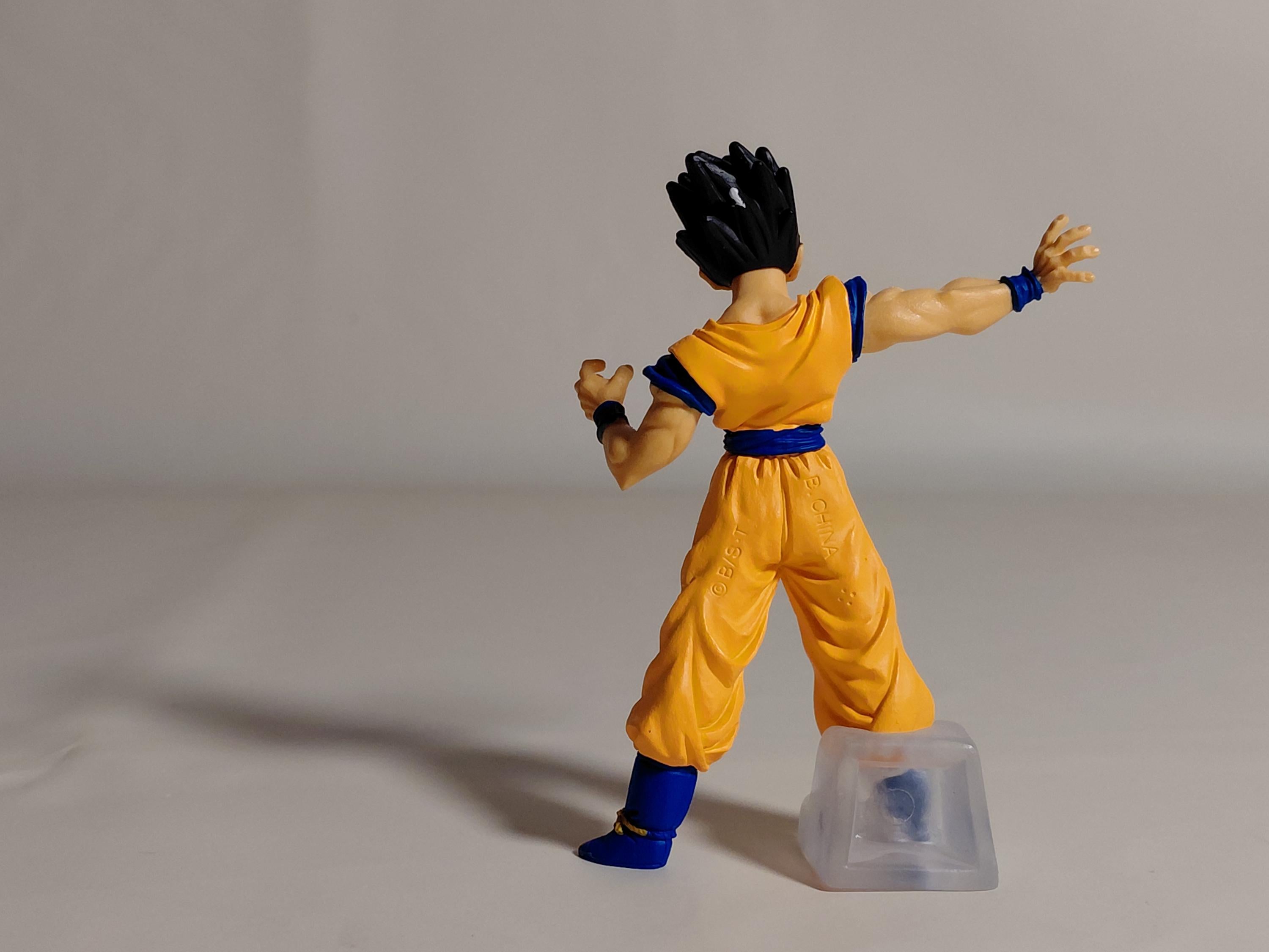 Bandai Dragonball Z HG Gashapon P17 Mini Figure Son Gohan