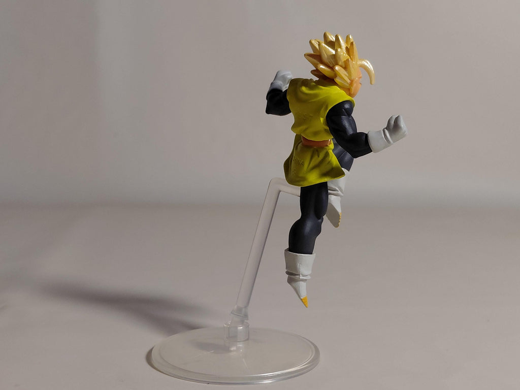 Bandai Dragonball Z 16 HG Gashapon FigureSon Gohan (Super Saiyan 2)