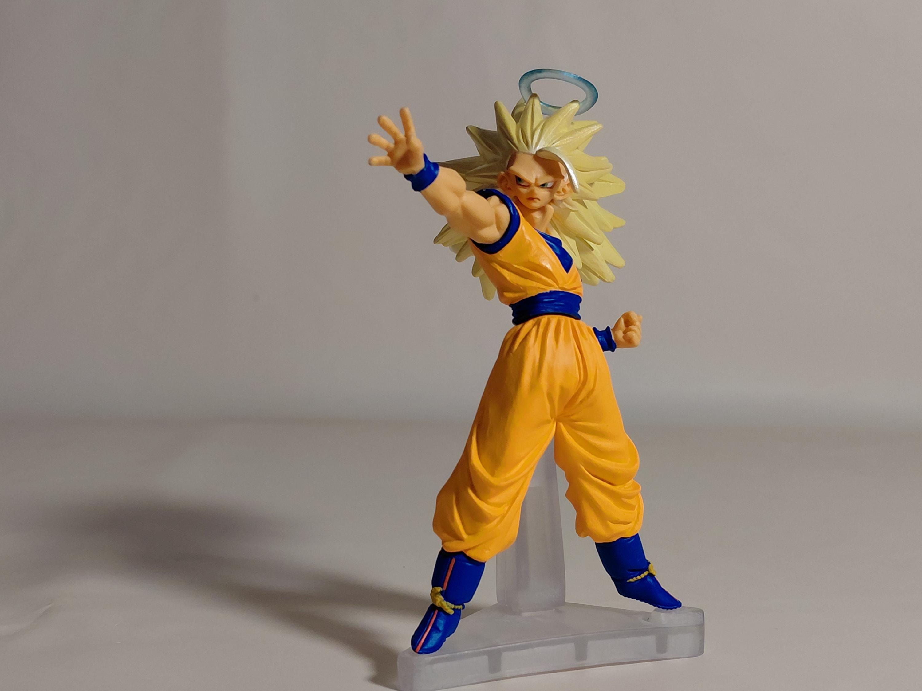 DRAGON BALL Z HG Kai Gashapon Figure Son Goku Super Saiyan 3 Bandai 2005