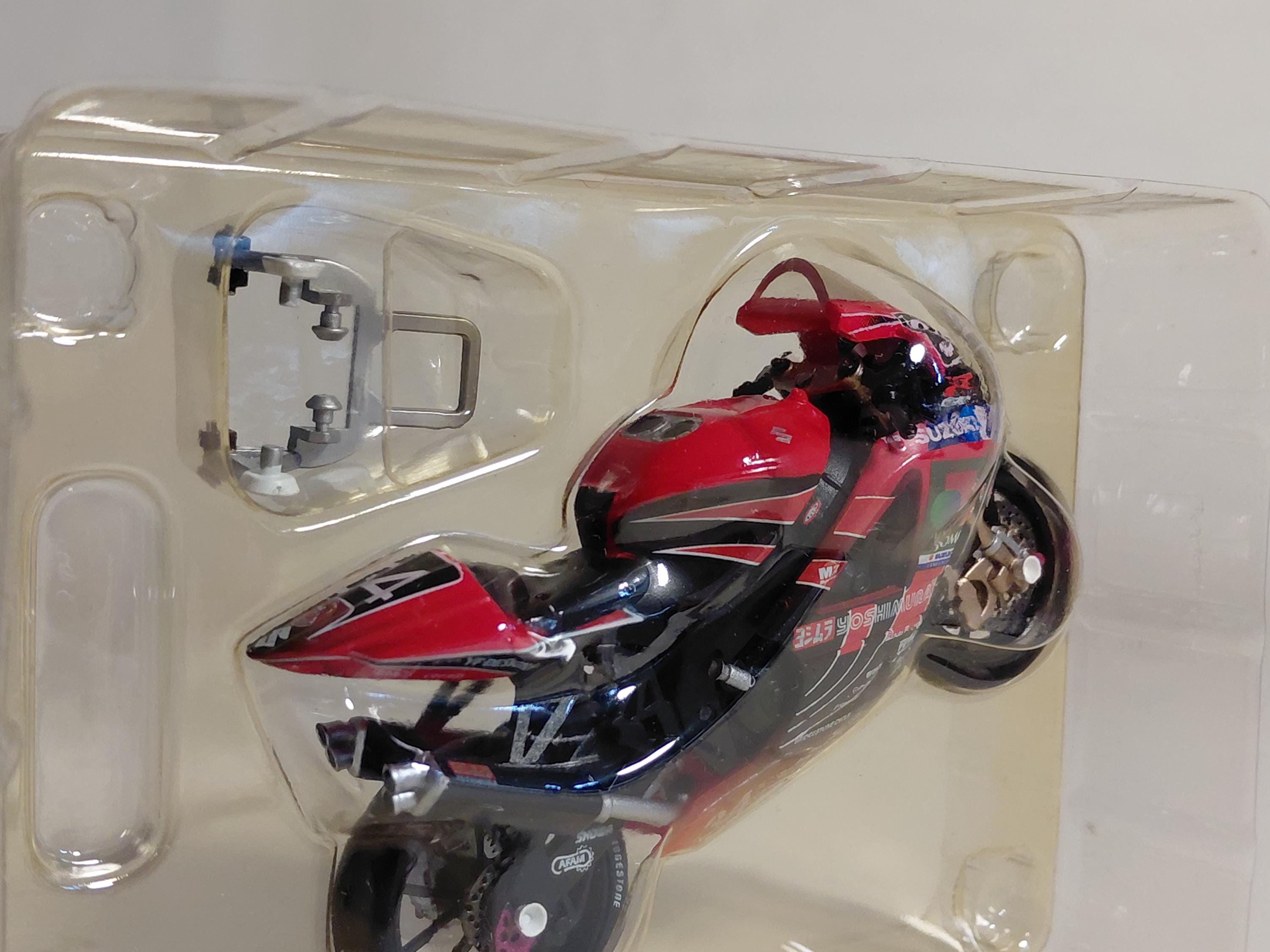 F-toys 1/24 Yoshimura Racing Collection Suzuki GSX-R1000 #34