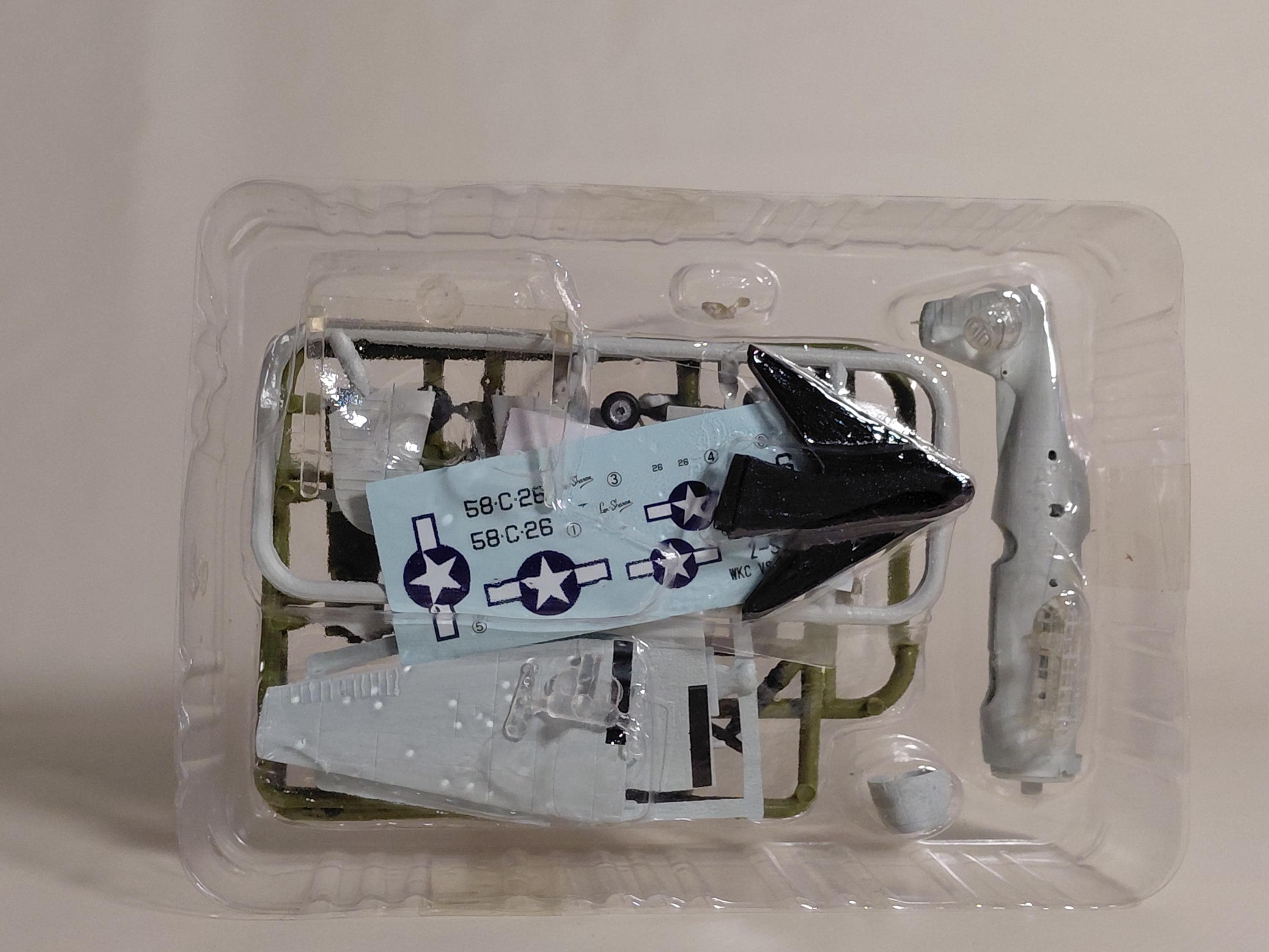 F-toys WKC VS10 1/144 TBM-1C Avenger Secret #2S US Navy 58th Composite Squadron