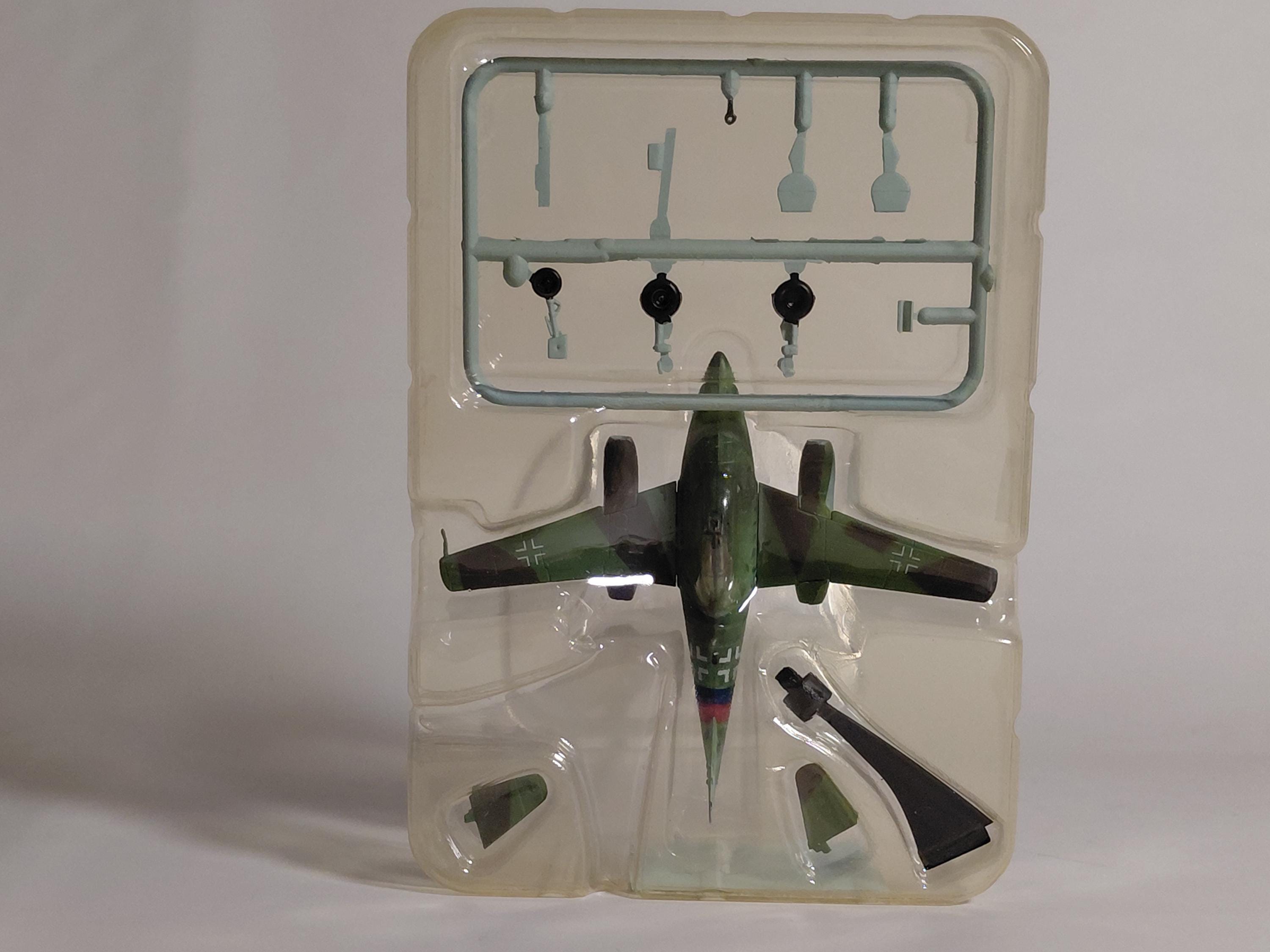 1/144 F-Toys Messerschmitt Me262A Early Jet Collection #2b