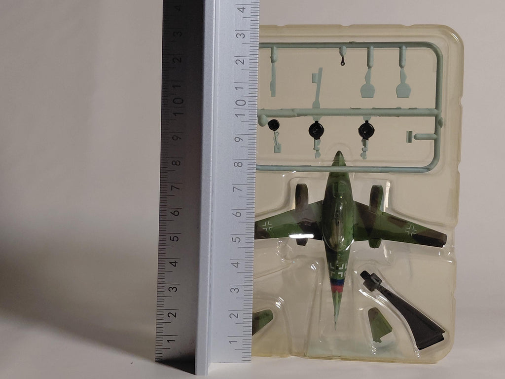 1/144 F-Toys Messerschmitt Me262A Early Jet Collection #2b