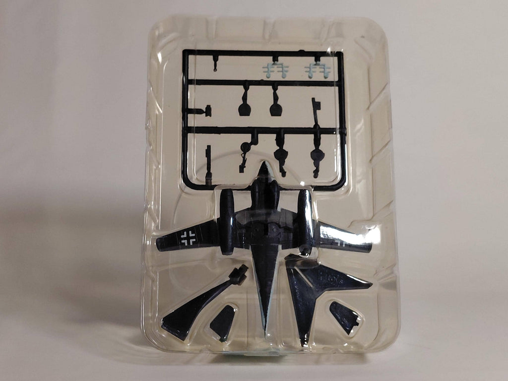 Me262B 1/144 #03B Luftwaffe 11th Night Fighter Aviation 10th Squadron Early Jet Collection F-Toys