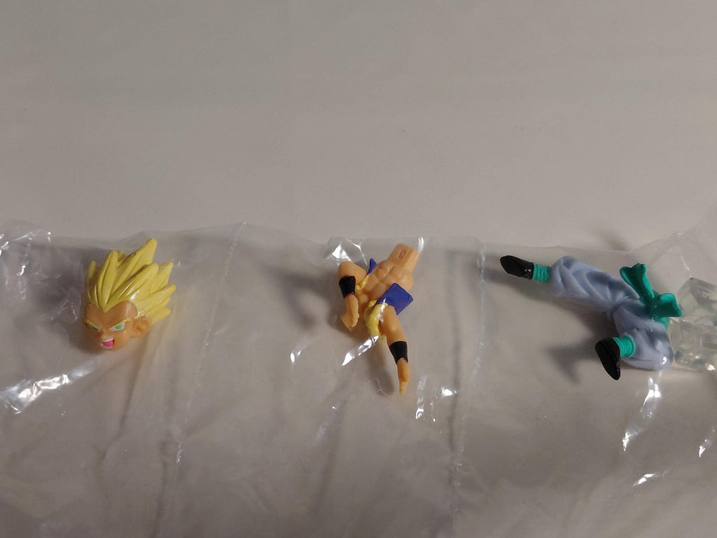 Gashapon HG Series Dragon Ball Z 18: Surpass the Ultimate! The Strongest Fusion Warrior Arc - Gotenks (Unopened)