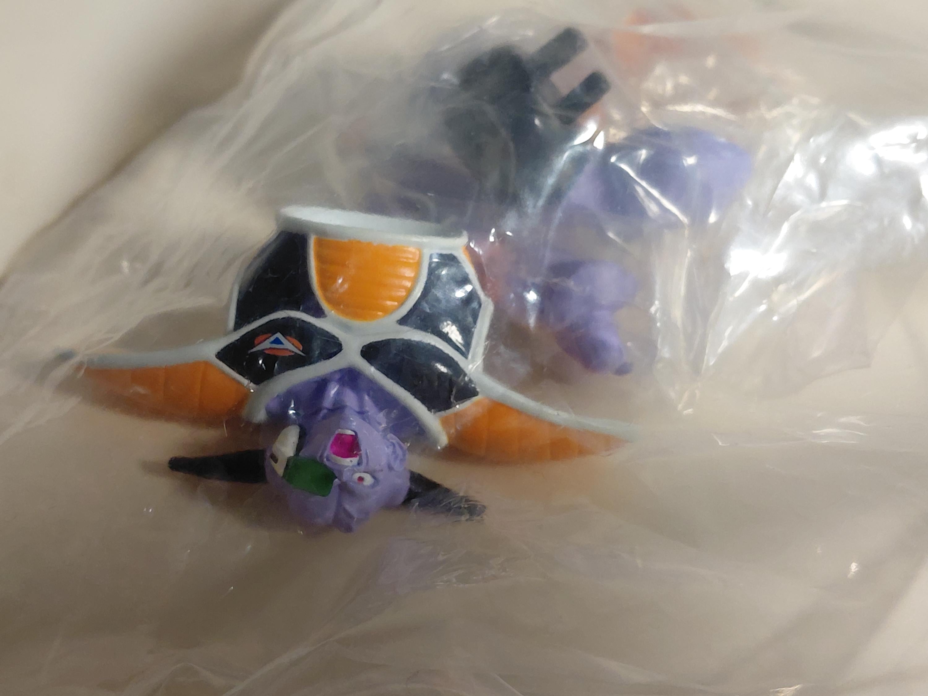 Gashapon HG Dragon Ball Z 15 ~Namekian Battle Special Edition~ Ginyu (Ginyu Force)