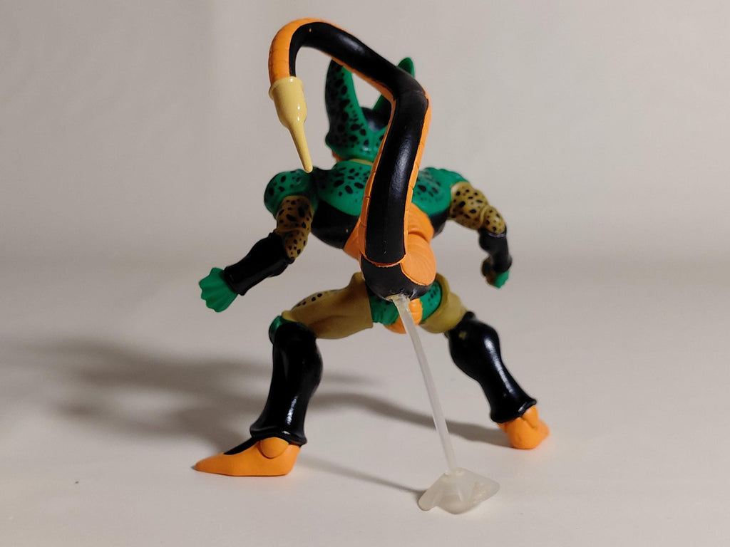 2004 HG 05 Vintage Dragon Ball Z ~ Cell 2nd form Gashapon Bandai