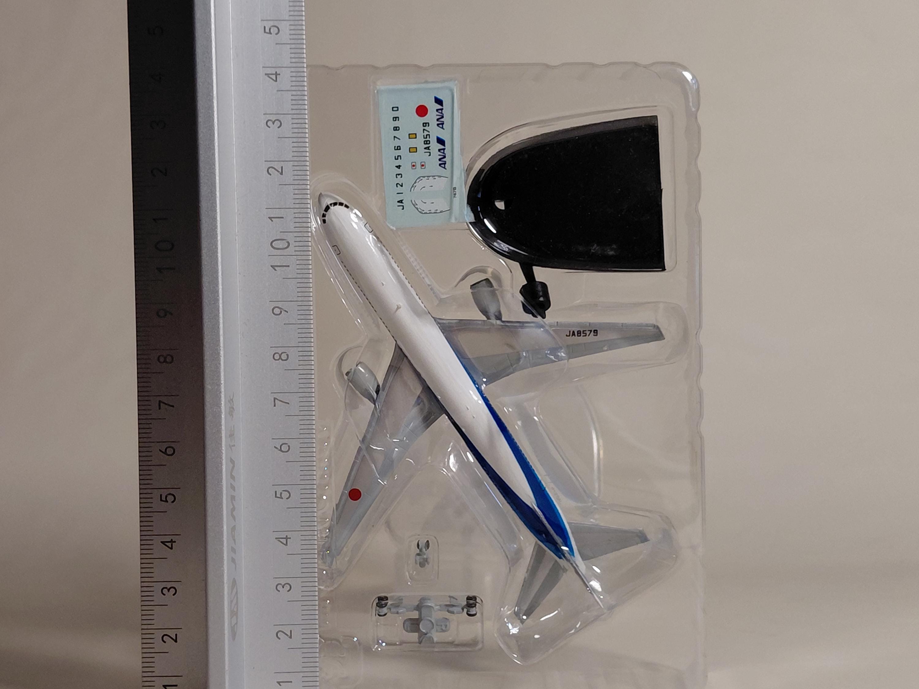 F-toys 1/500 ANA Wing Collection 1. BOEING 767-300 JA8579 #3B