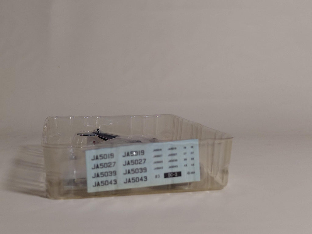 DC-3 ANA Wing Collection 3 by F-toys ANA 1/300 scale passenger aircraft All Nippon Airways