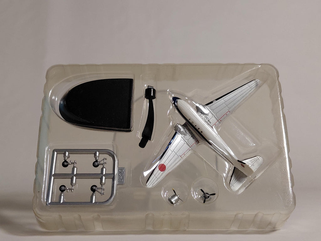 DC-3 ANA Wing Collection 3 by F-toys ANA 1/300 scale passenger aircraft All Nippon Airways