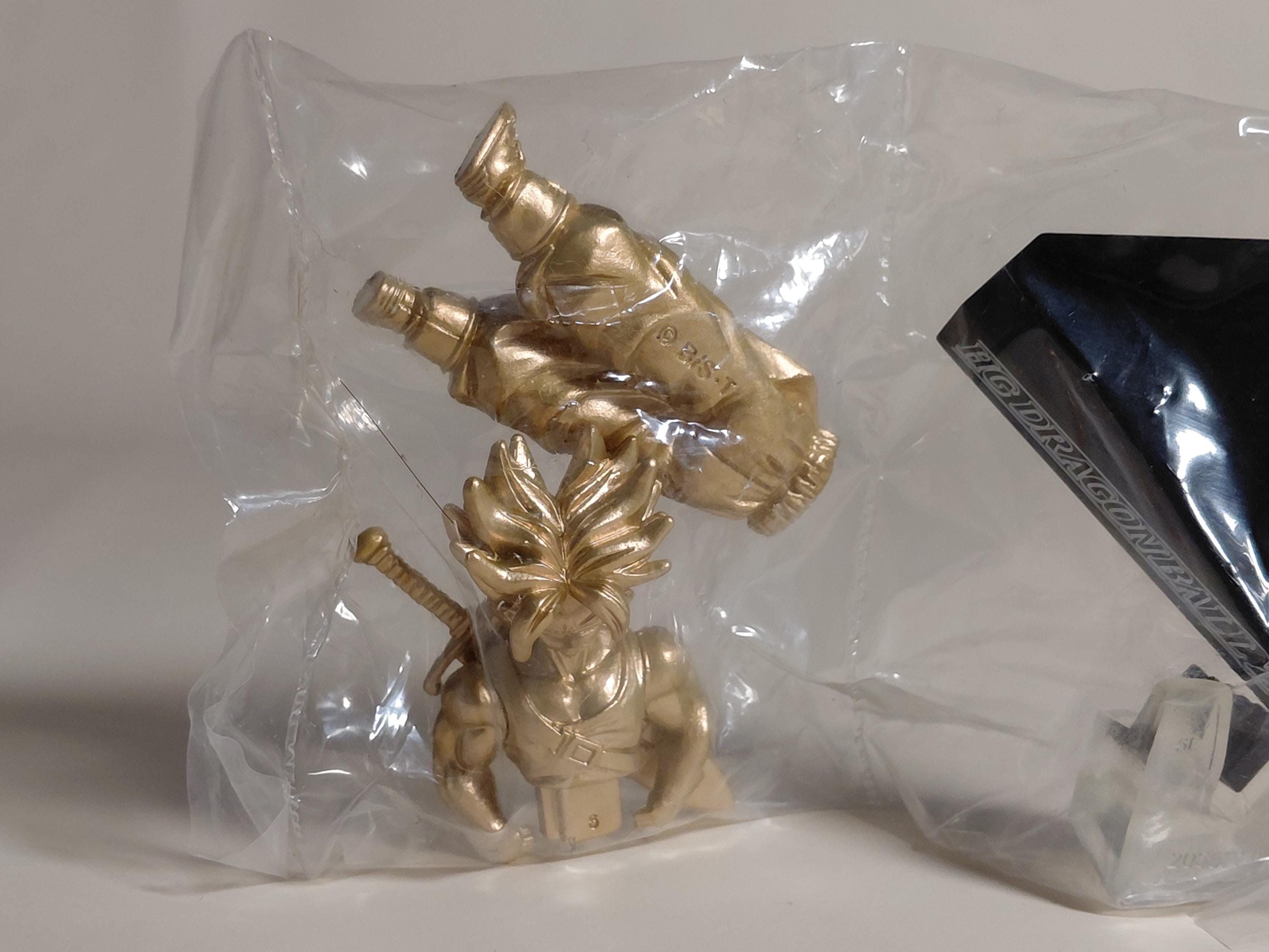 Dragon Ball Z Trunks Gold Color HG 20-II Gashapon Figure Bandai Original