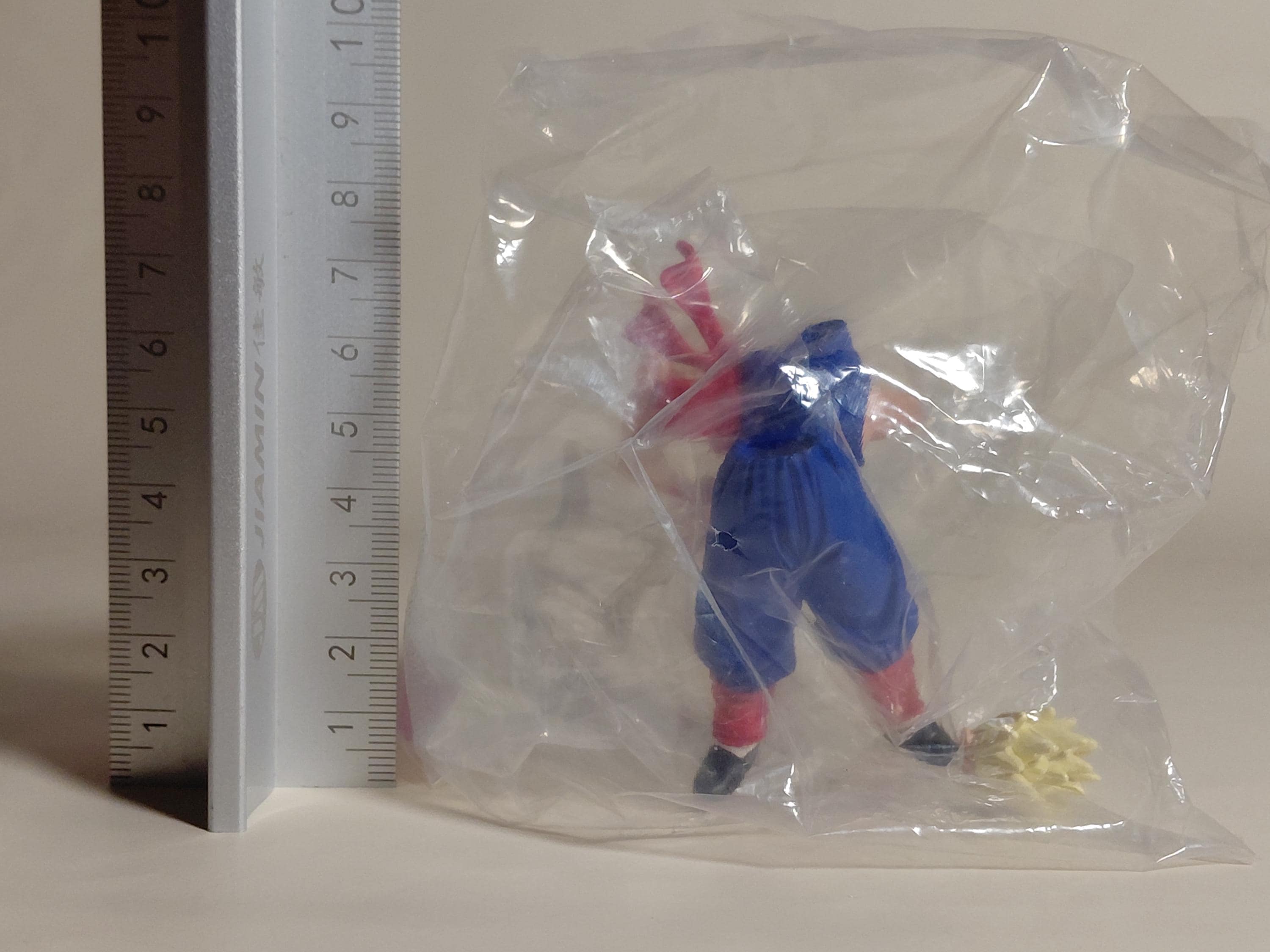 Bandai Dragon Ball Z gashapon hg part 19 Saiyan Son Gohan