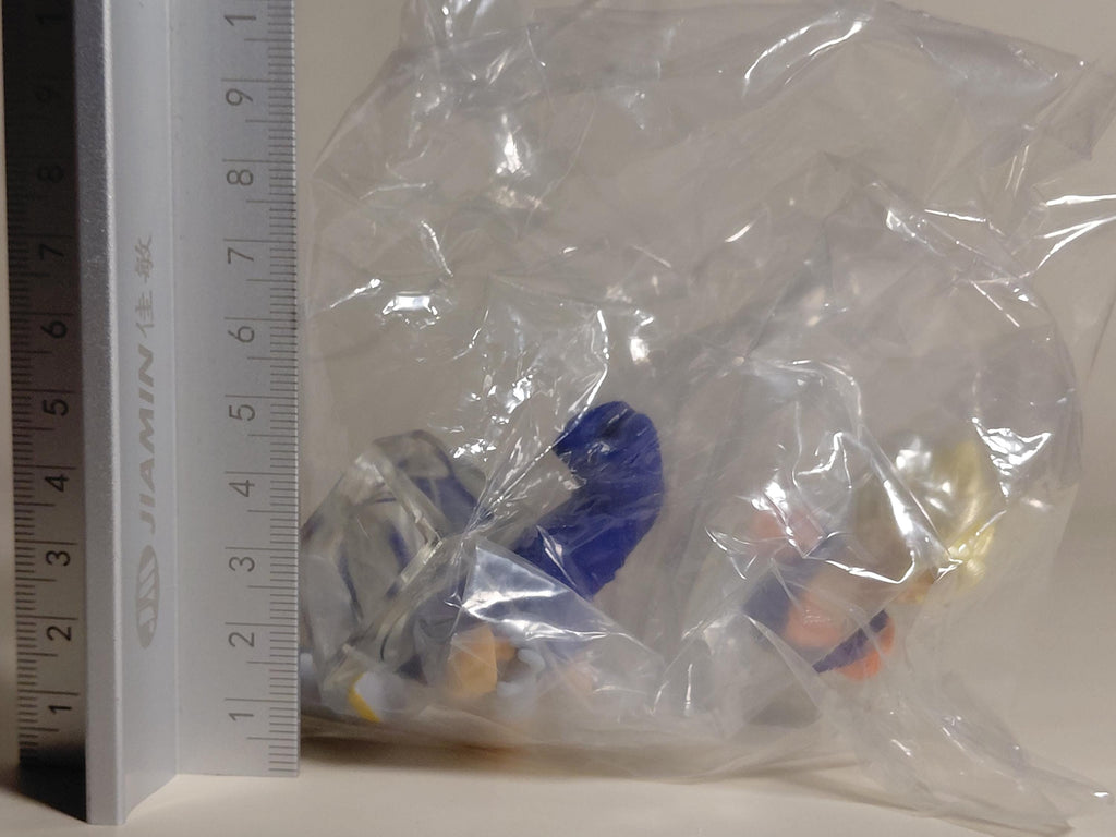 Dragon Ball Z 2 Vegeta HG Plus Gashapon Action Pose Figure