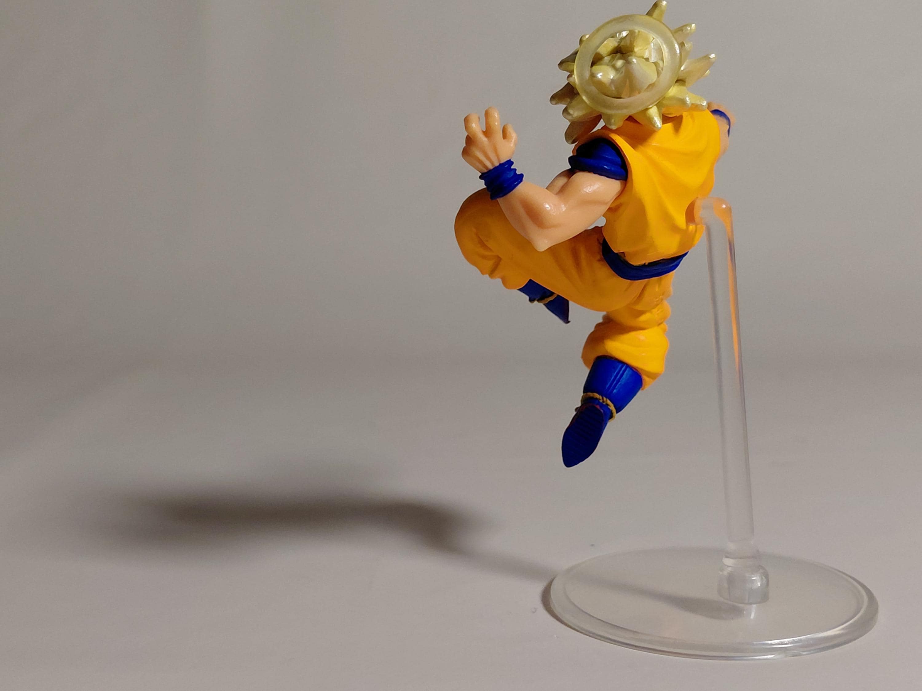 HG series Dragon Ball Z 16 Son Goku Super Saiyan 2 Figure