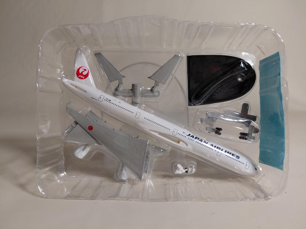 F-toys 1/500 JAL Wing Collection 6 #4 Boeing 777-300