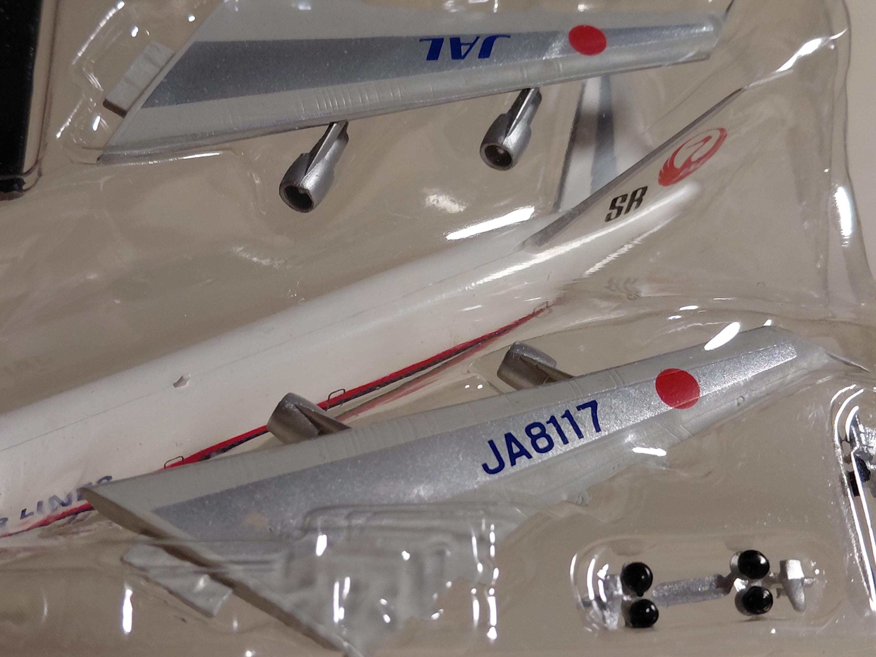 F-Toys JA8117 SK 1/500 JAL Wing Collection 3 Boeing 747 SR Initial Paint