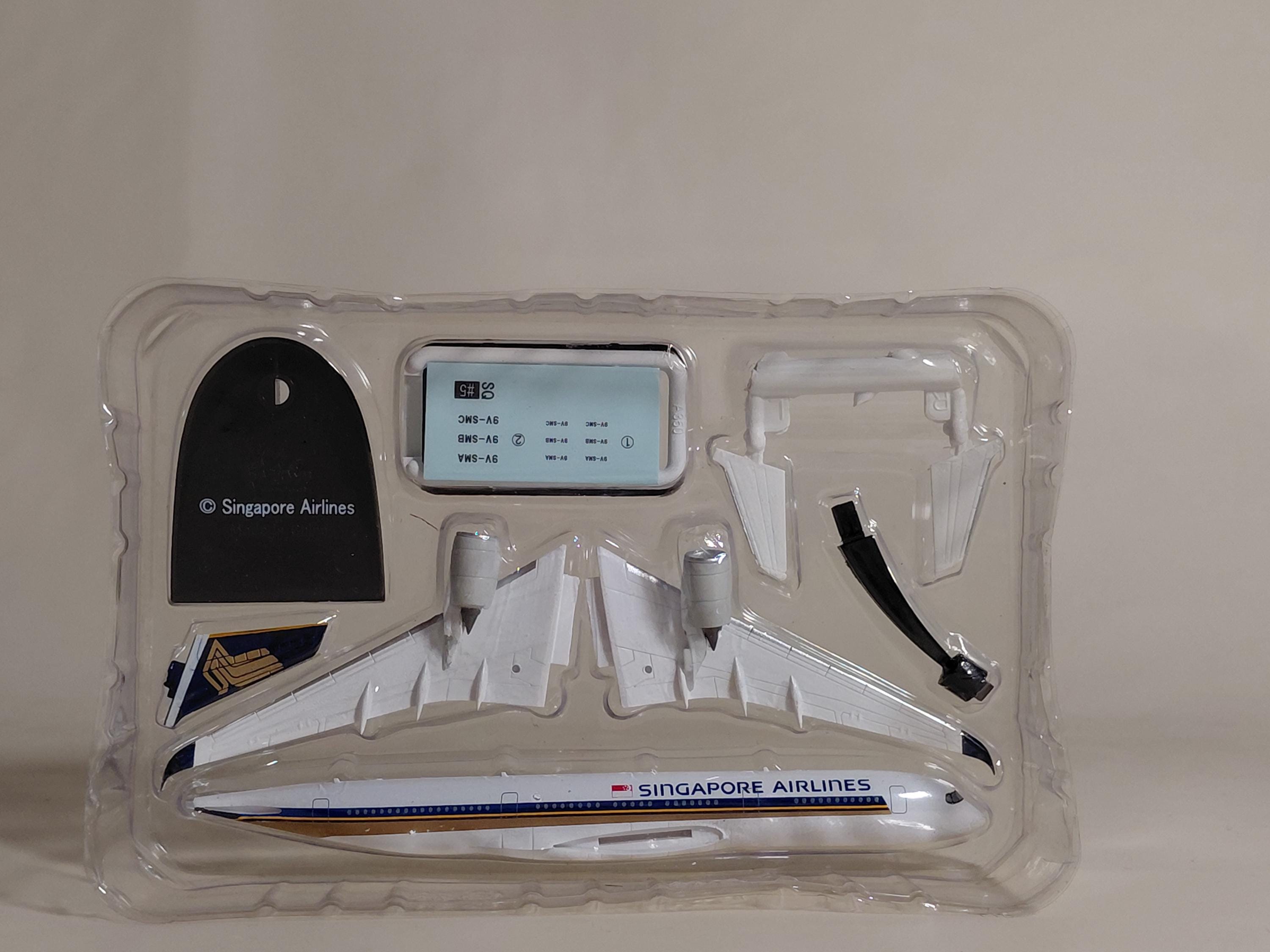 F-toys World Airlines Singapore Airlines #5 AIRBUS 350-900 10000th