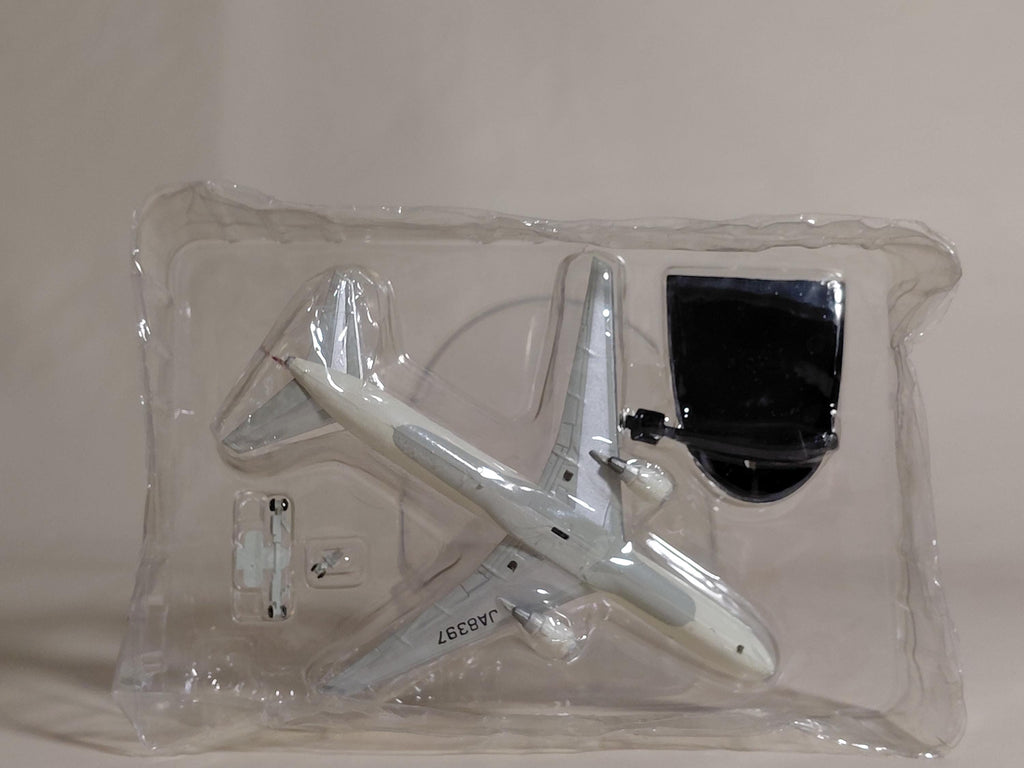 F-toys JAL Wing Collection BOEING 767-300 JA8397 airplane model kit, 1/500