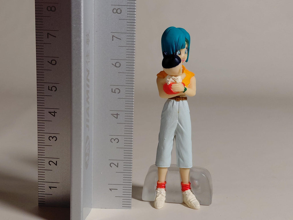 DRAGON BALL Z Gashapon Figure Bulma With Baby Trunks HG Dragon Ball Kai