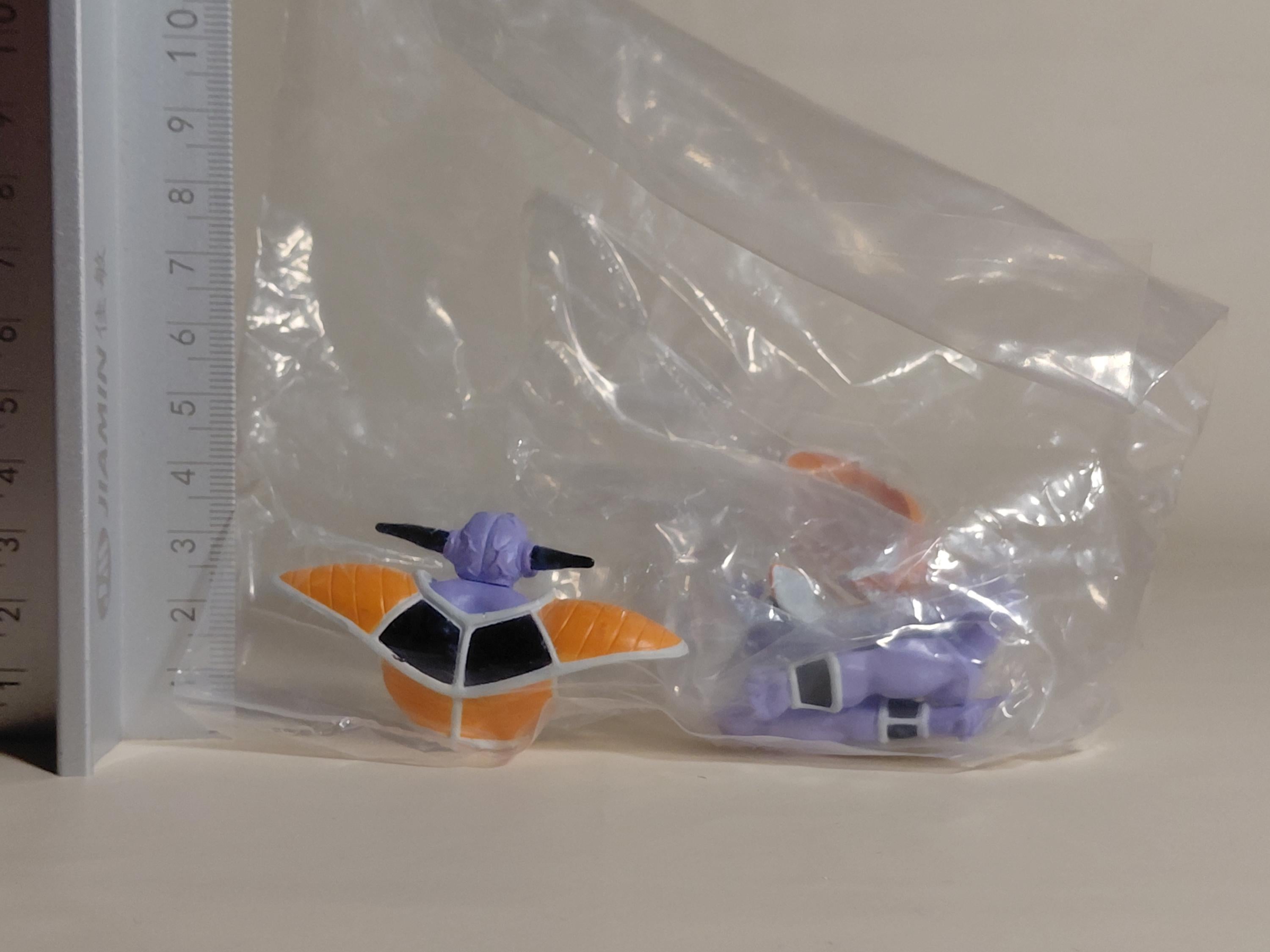 Gashapon HG Dragon Ball Z 15 ~Namekian Battle Special Edition~ Ginyu (Ginyu Force)