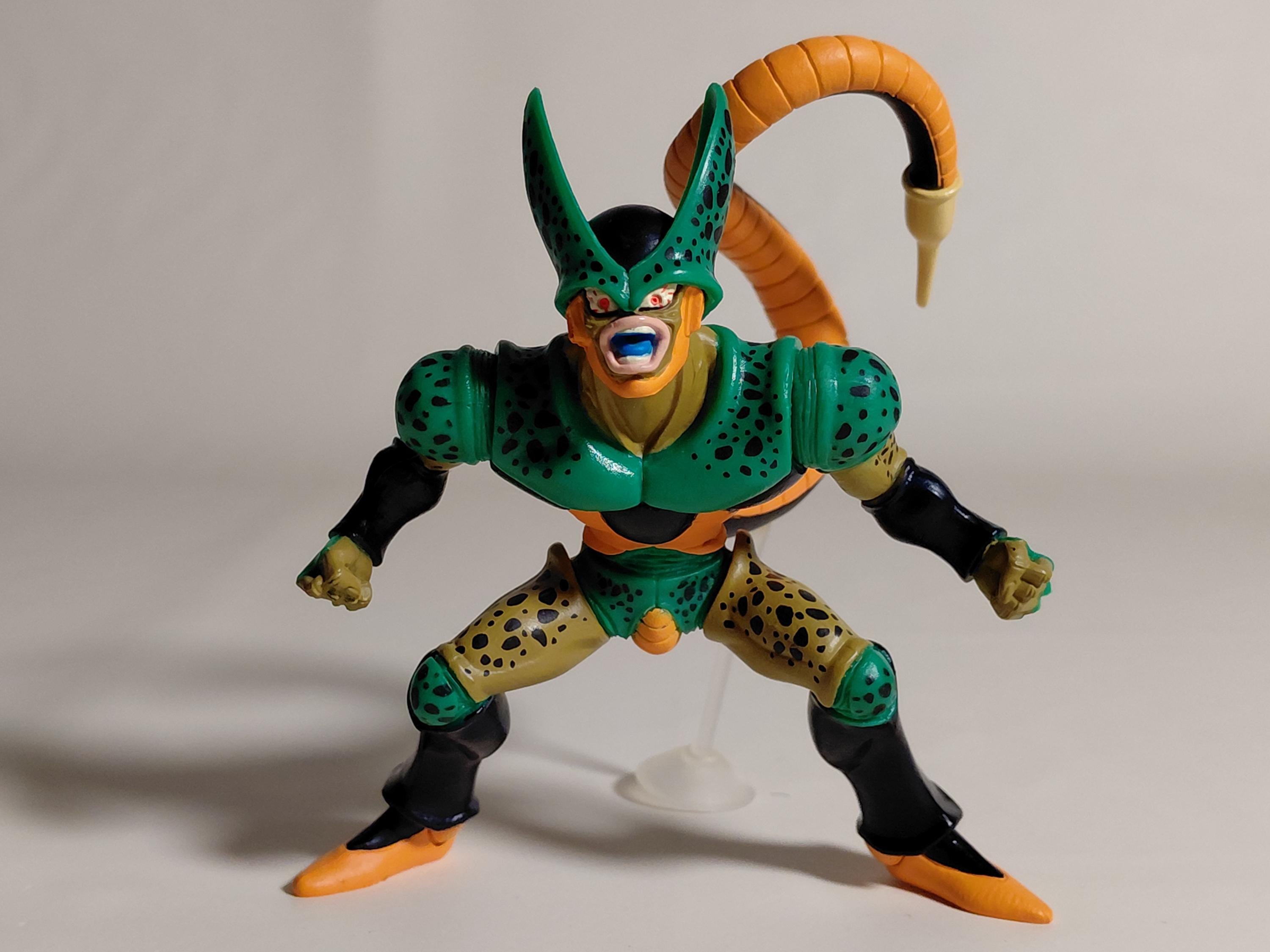2004 HG 05 Vintage Dragon Ball Z ~ Cell 2nd form Gashapon Bandai