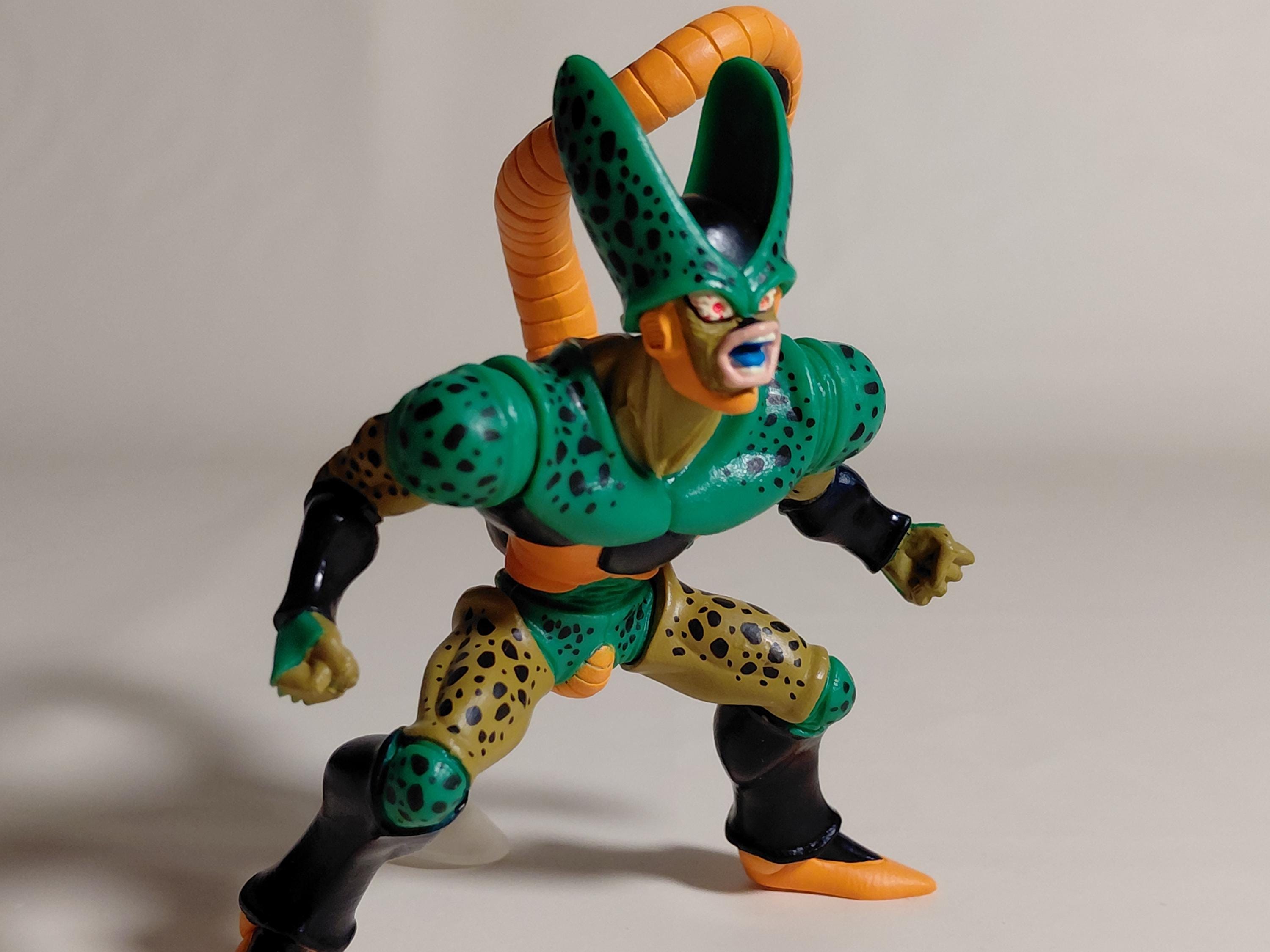 2004 HG 05 Vintage Dragon Ball Z ~ Cell 2nd form Gashapon Bandai