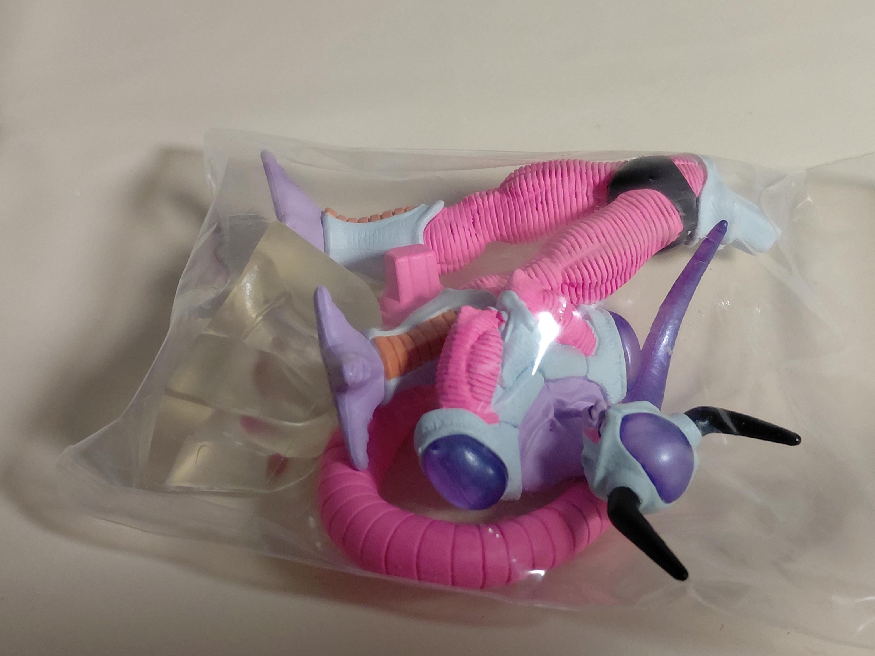 DRAGON BALL Z 12 Gashapon Figure Freeza Frieza Second Form HG Dragon Ball Bandai 2006