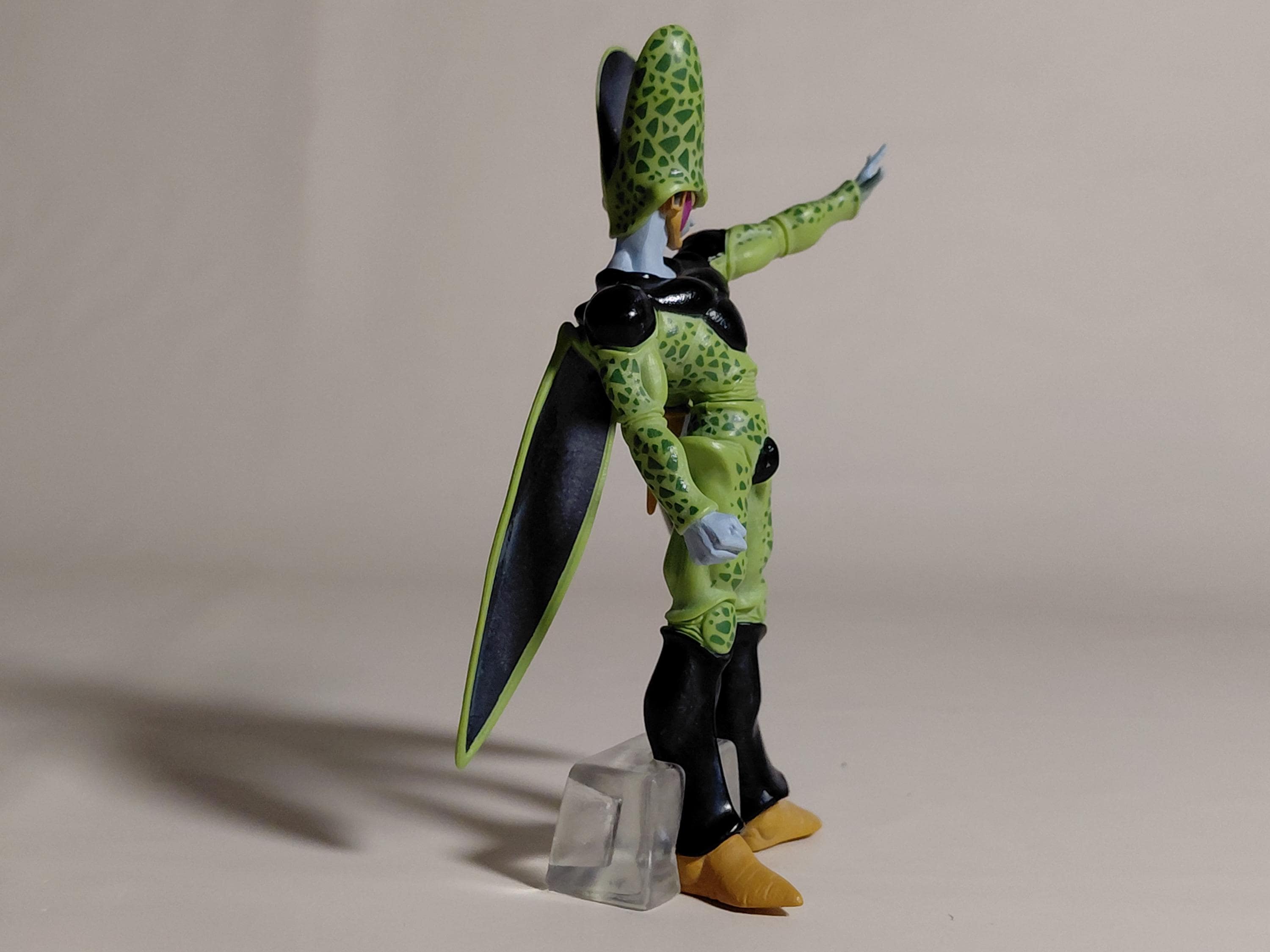 2005 HG 06 Vintage Dragon Ball Z Cell Gashapon Bandai