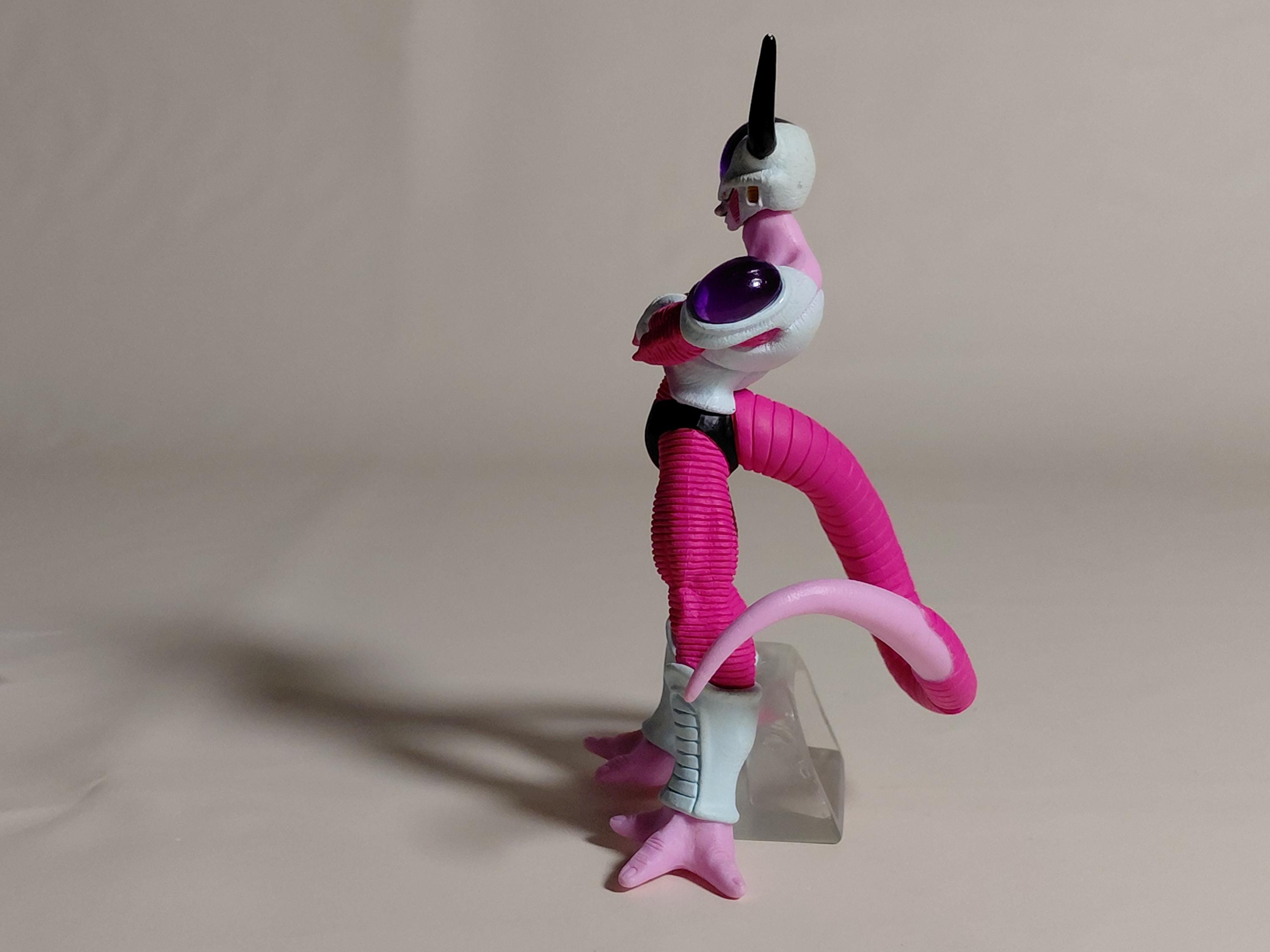 Bandai Dragon ball Z HG Gashapon Figure Part 12 Freeza Frieza 2nd form