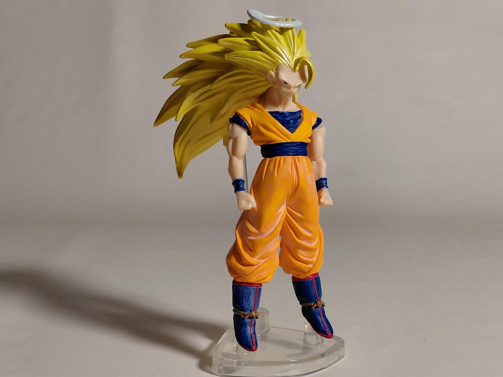 Dragon Ball Z Super Saiyan Son Goku HG Gashapon Mini Figure 2005 Bandai