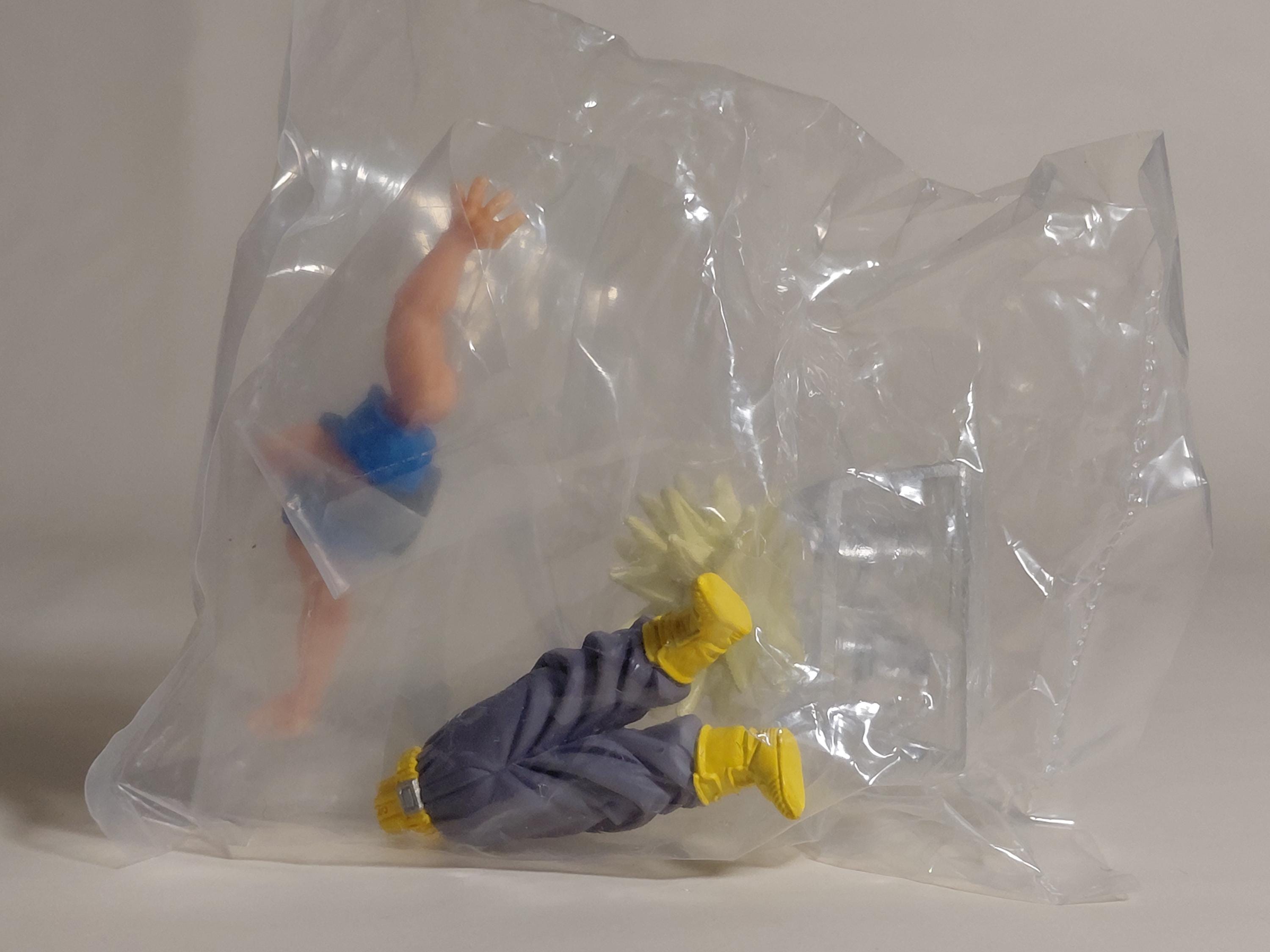 HG 21 Vintage Dragon Ball Z Unopened Trunks Gashapon Toy Bandai Genuine JP