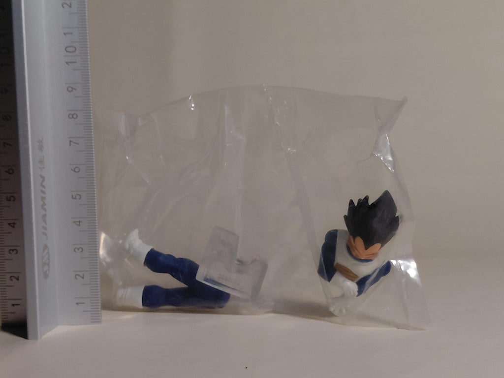 Gashapon HG Dragon Ball Kai 23 ~Son Goku, Awakening of Anger~ Vegeta (Old Type Battle Suit Ver.)