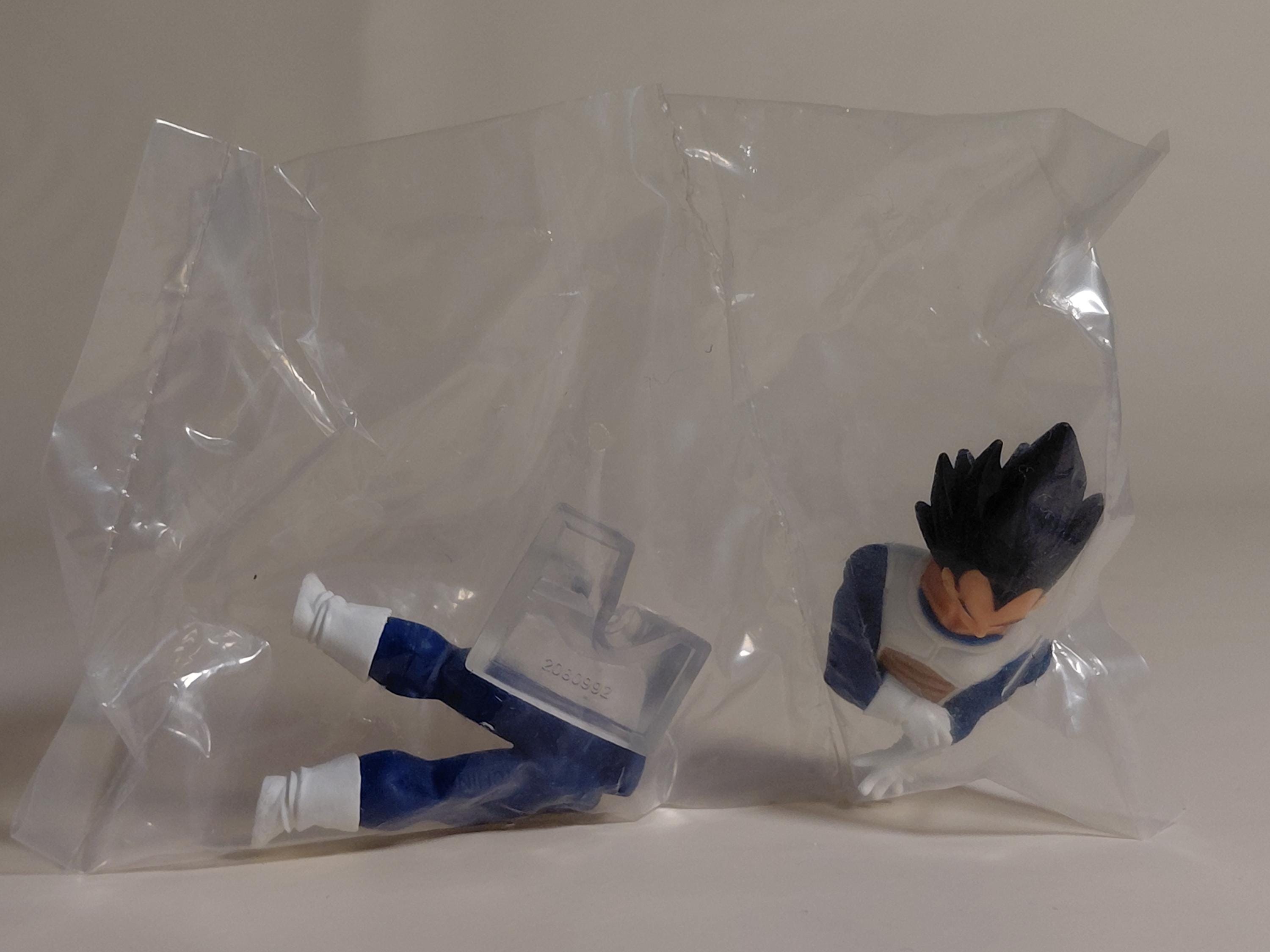 Gashapon HG Dragon Ball Kai 23 ~Son Goku, Awakening of Anger~ Vegeta (Old Type Battle Suit Ver.)