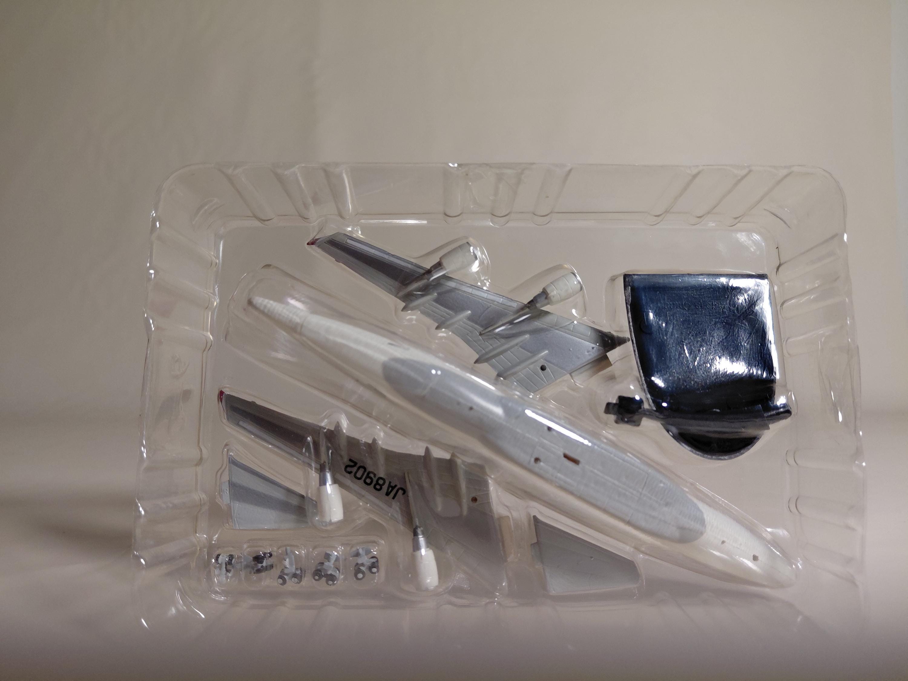 F-toys 1/500 JAL Wing Collection Vol. 2 747-400BCF JA8902