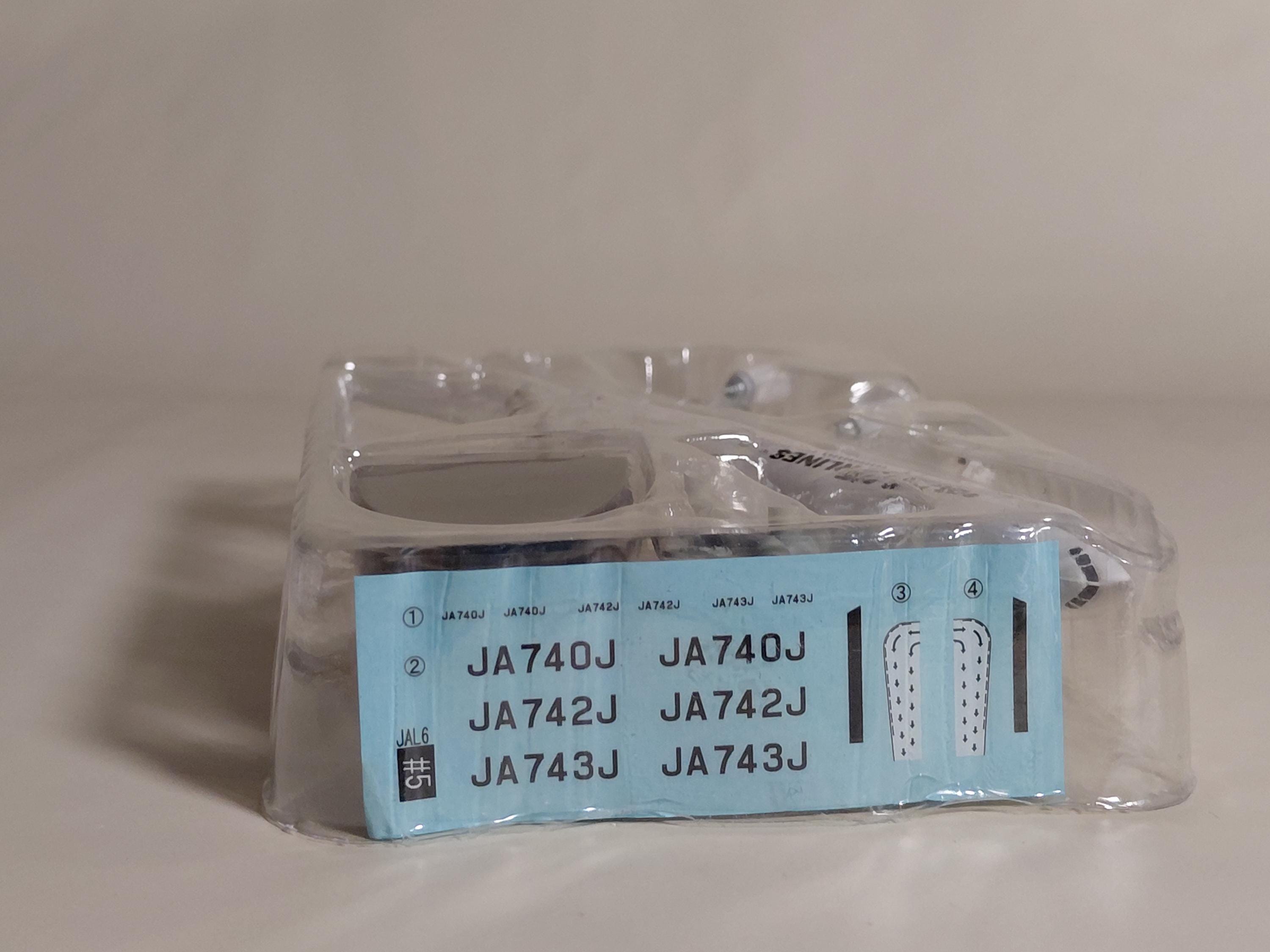 F-toys 1/500 JAL Wing Collection 6 #5. Boeing B777-300ER Japan Airlines