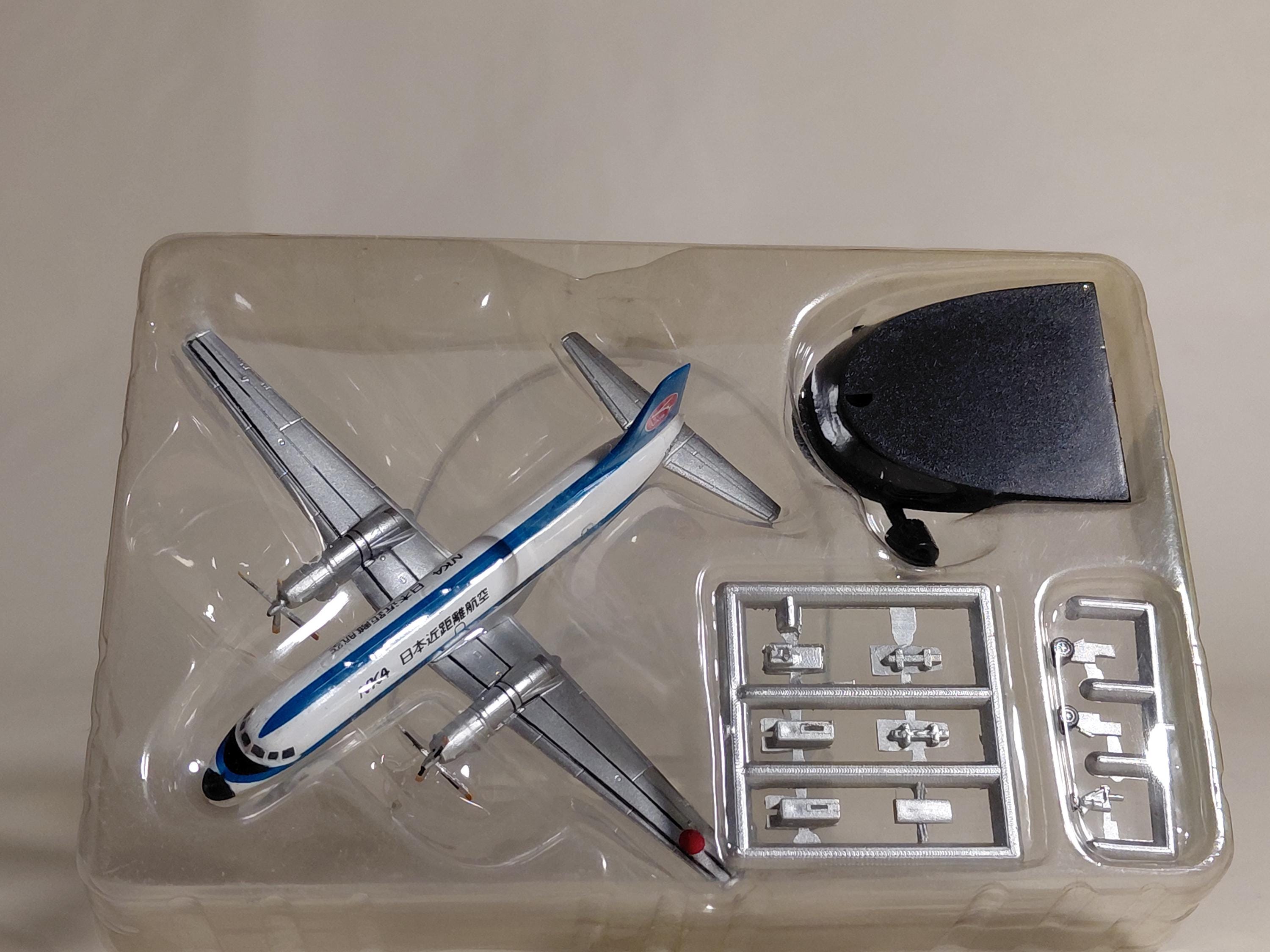 F-toys 1/300 YS-11 Biography Collection. YS-11 Japan Close-Range Aviation (#5)