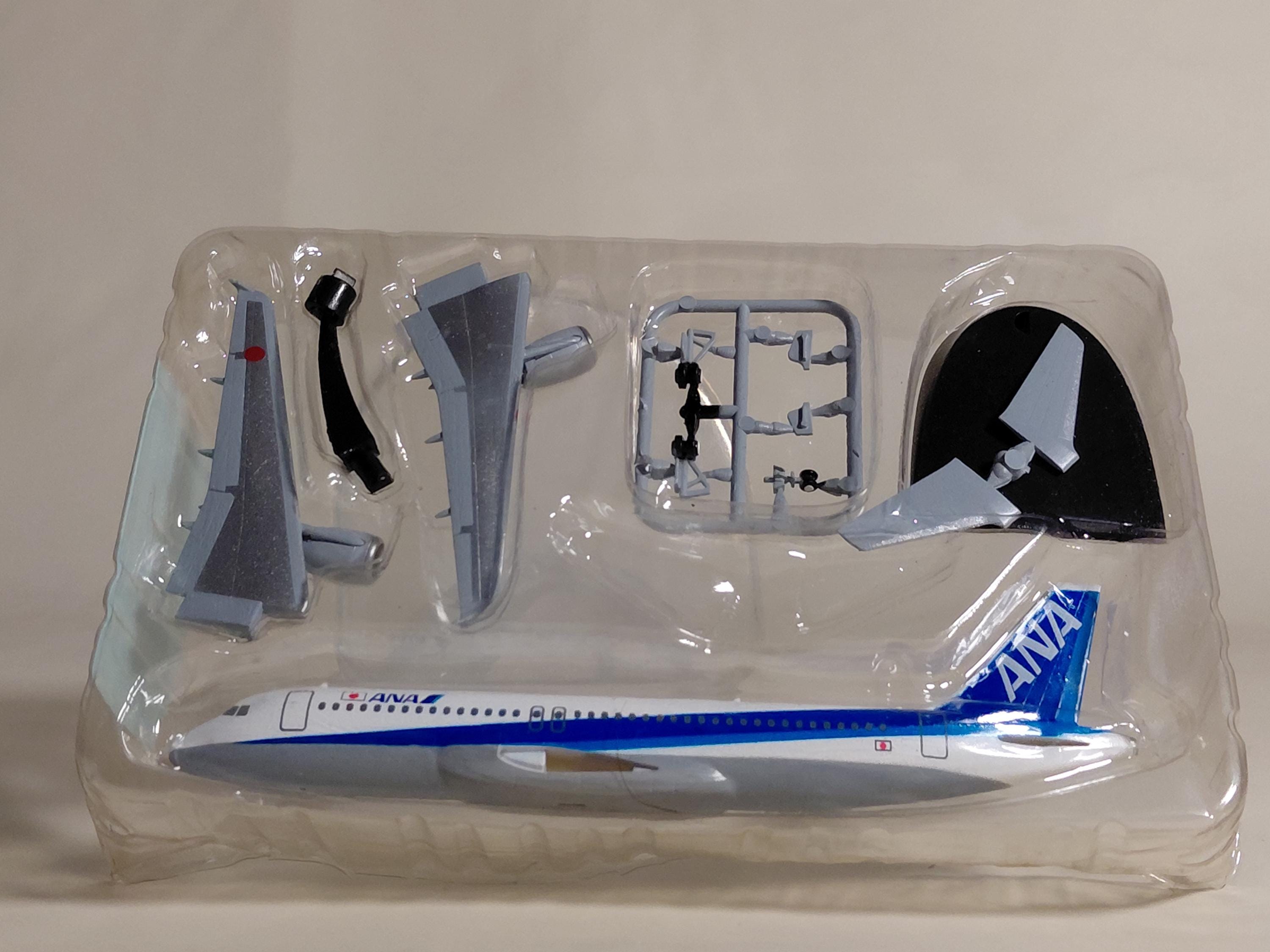 F-Toys F.toys Japanese Airline 2 I'm an Air Traffic Controller ANA A320-200 Mini Car Figure 1/300