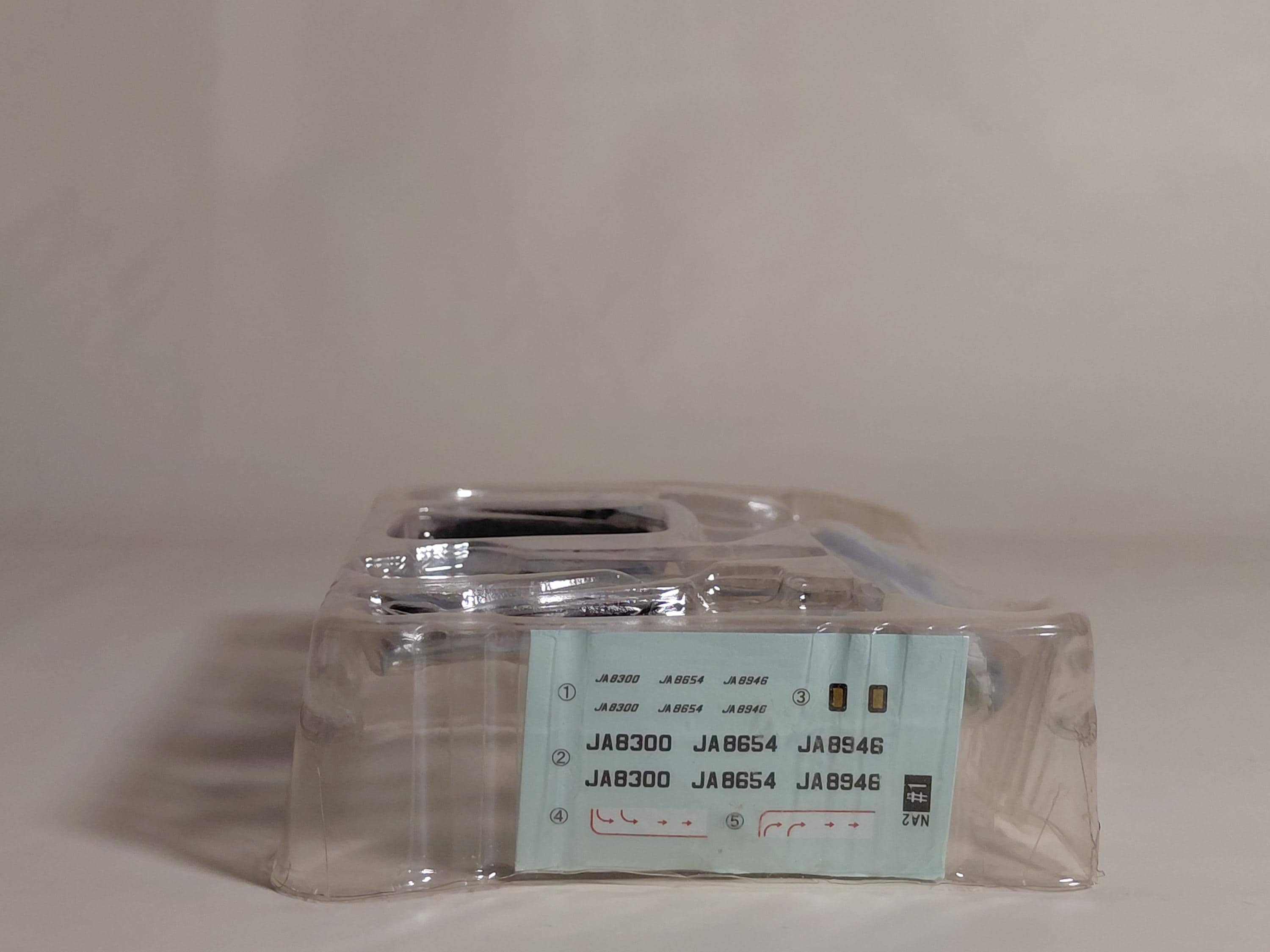 F-Toys F.toys Japanese Airline 2 I'm an Air Traffic Controller ANA A320-200 Mini Car Figure 1/300