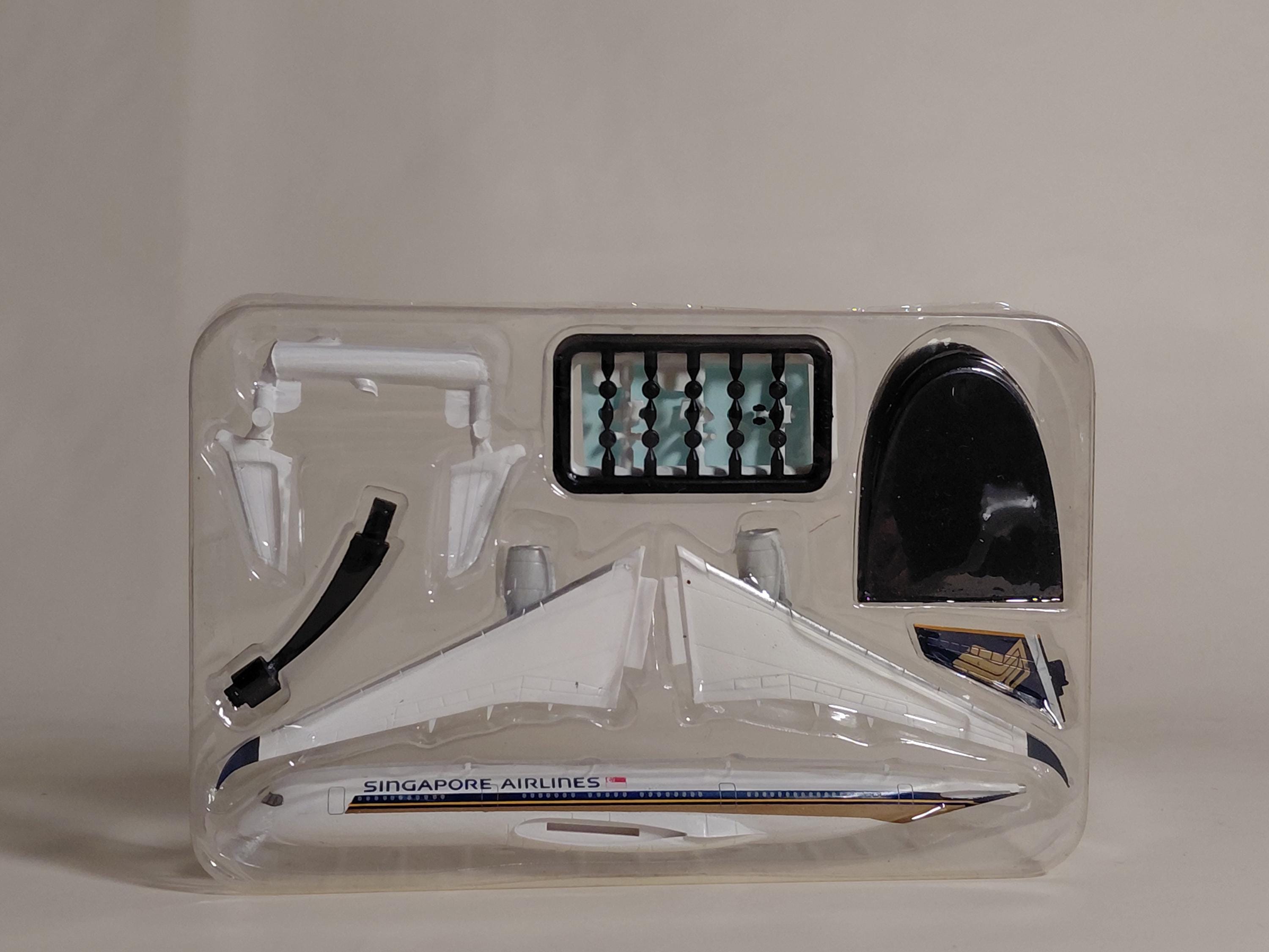 F-toys World Airlines Singapore Airlines #5 AIRBUS 350-900 10000th