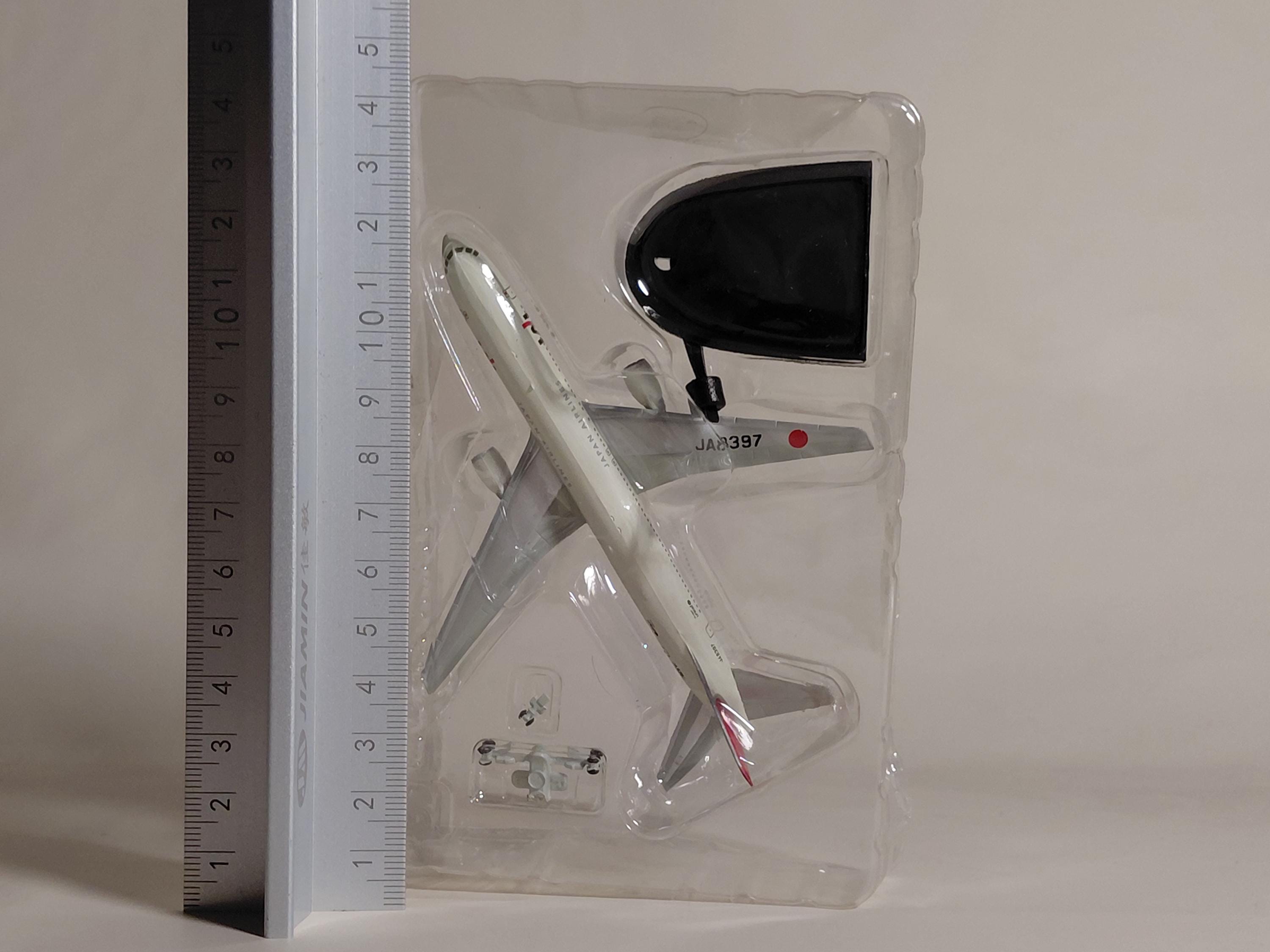 F-toys JAL Wing Collection BOEING 767-300 JA8397 airplane model kit, 1/500