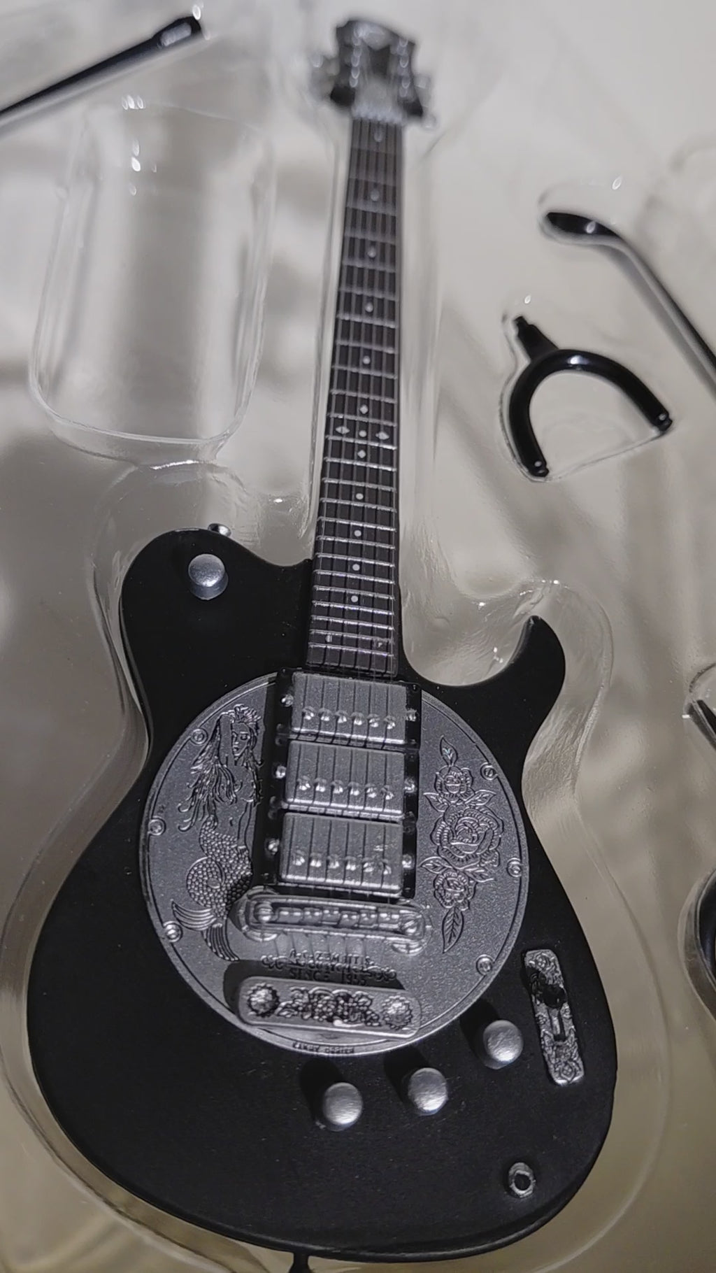 ZEMAITIS Disc Front S24DT MM ~THE GUITAR LEGEND by Zemaitis & Greco~ 1/8 Scale Official Guitar Figure ★Tomoyasu Hotei ★Ron Wood ☆Guitar Figure ☆Miniature